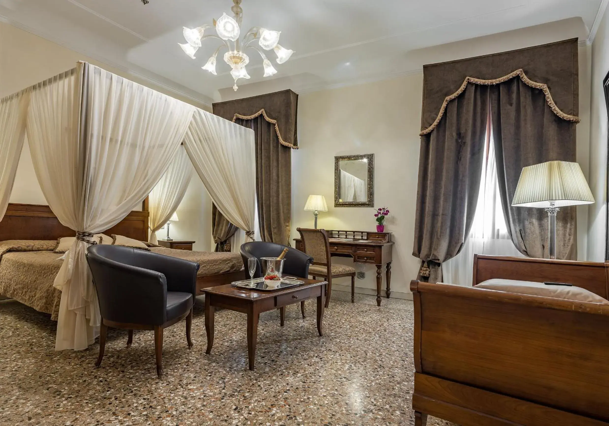 Bedroom, Bed in Hotel Dell'Opera Bedroom, Bed in Hotel Dell'Opera