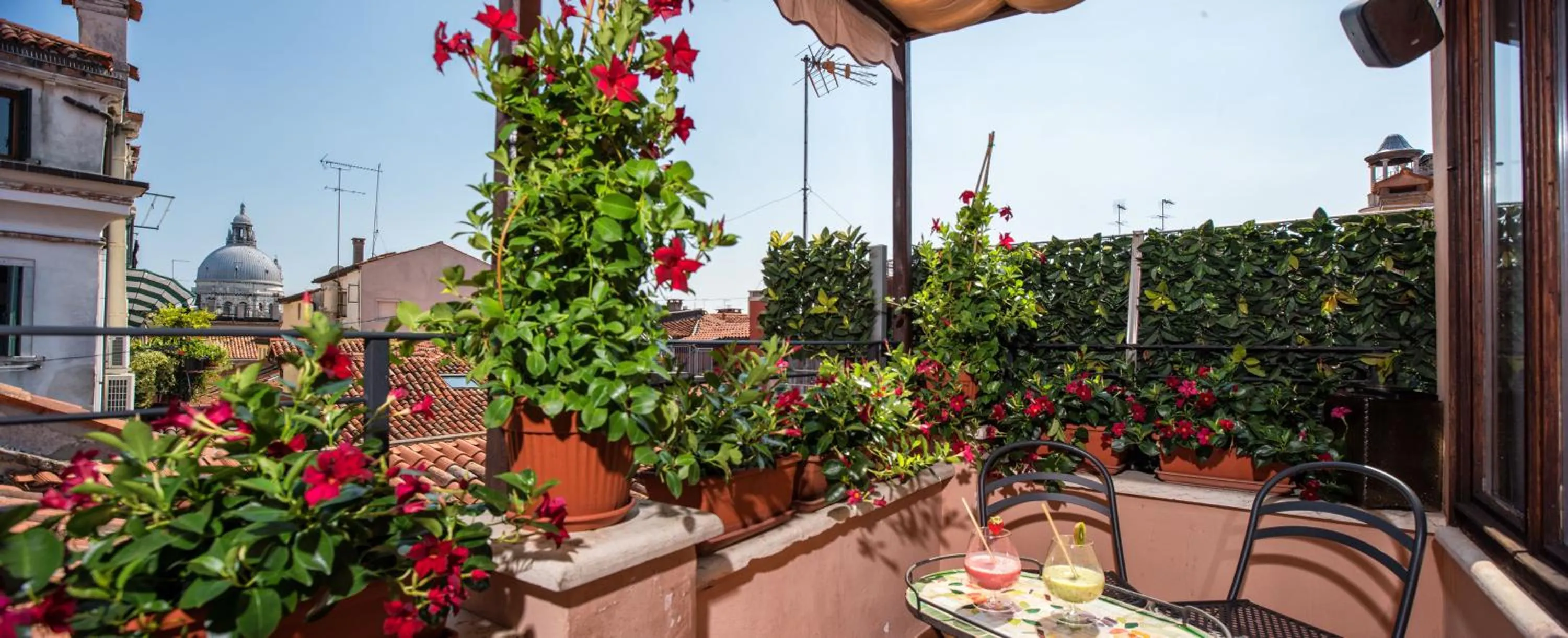 Balcony/Terrace in Hotel Dell'Opera
