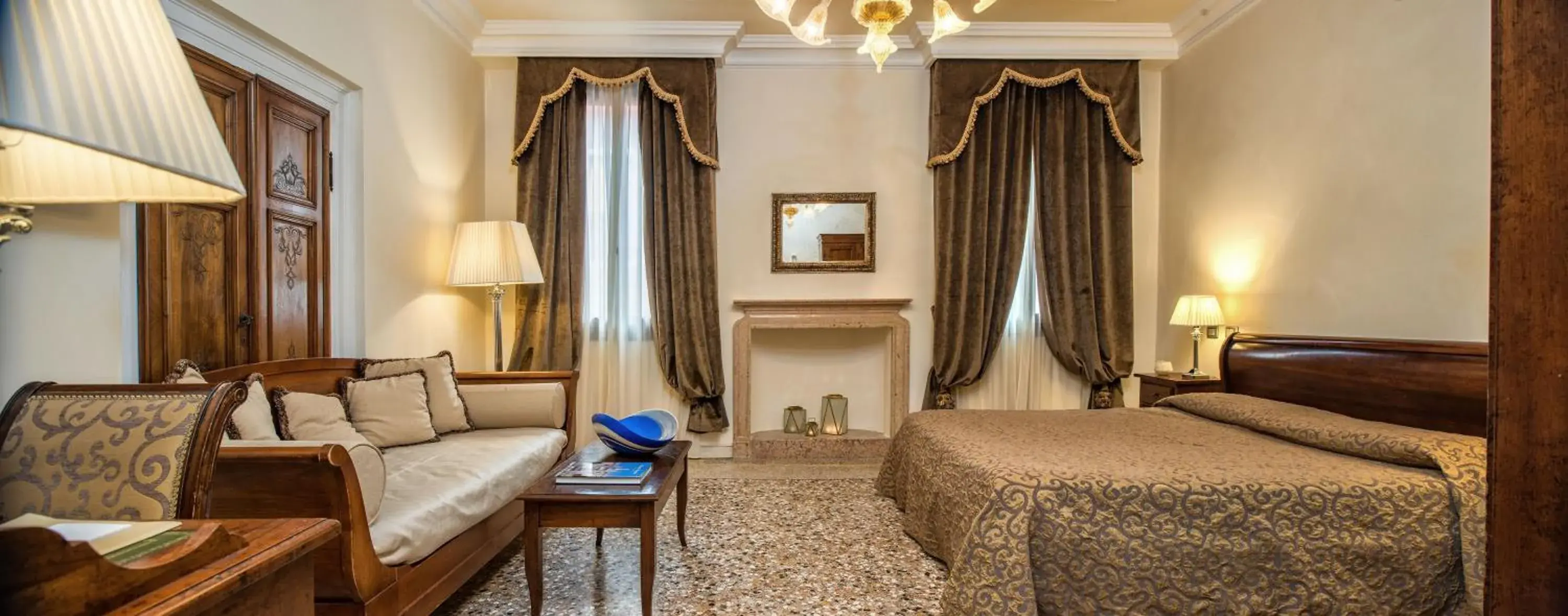 Bedroom, Bed in Hotel Dell'Opera Bedroom, Bed in Hotel Dell'Opera