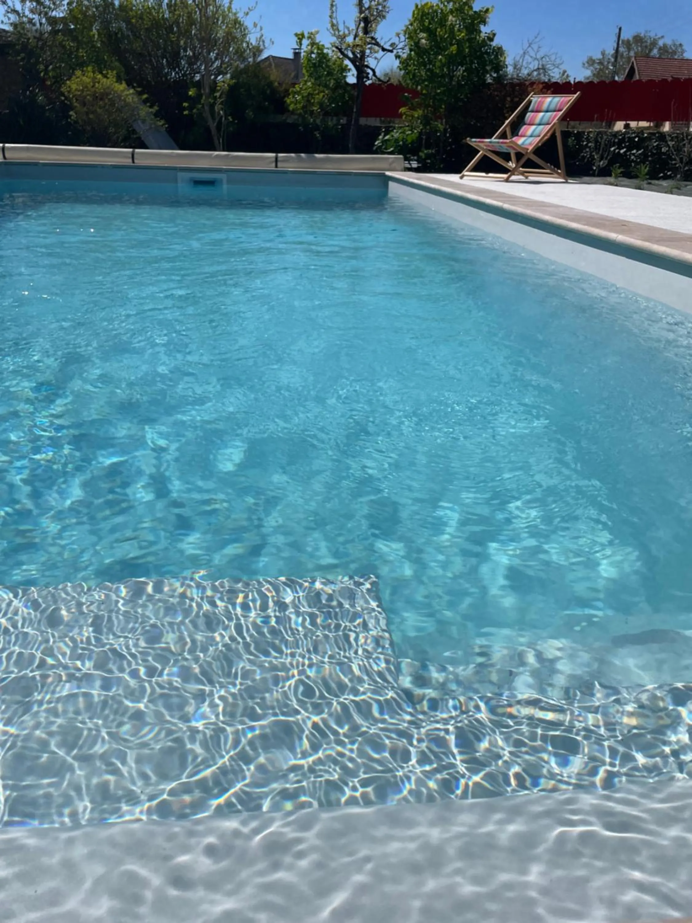 Swimming pool in Le couvent de Jouels