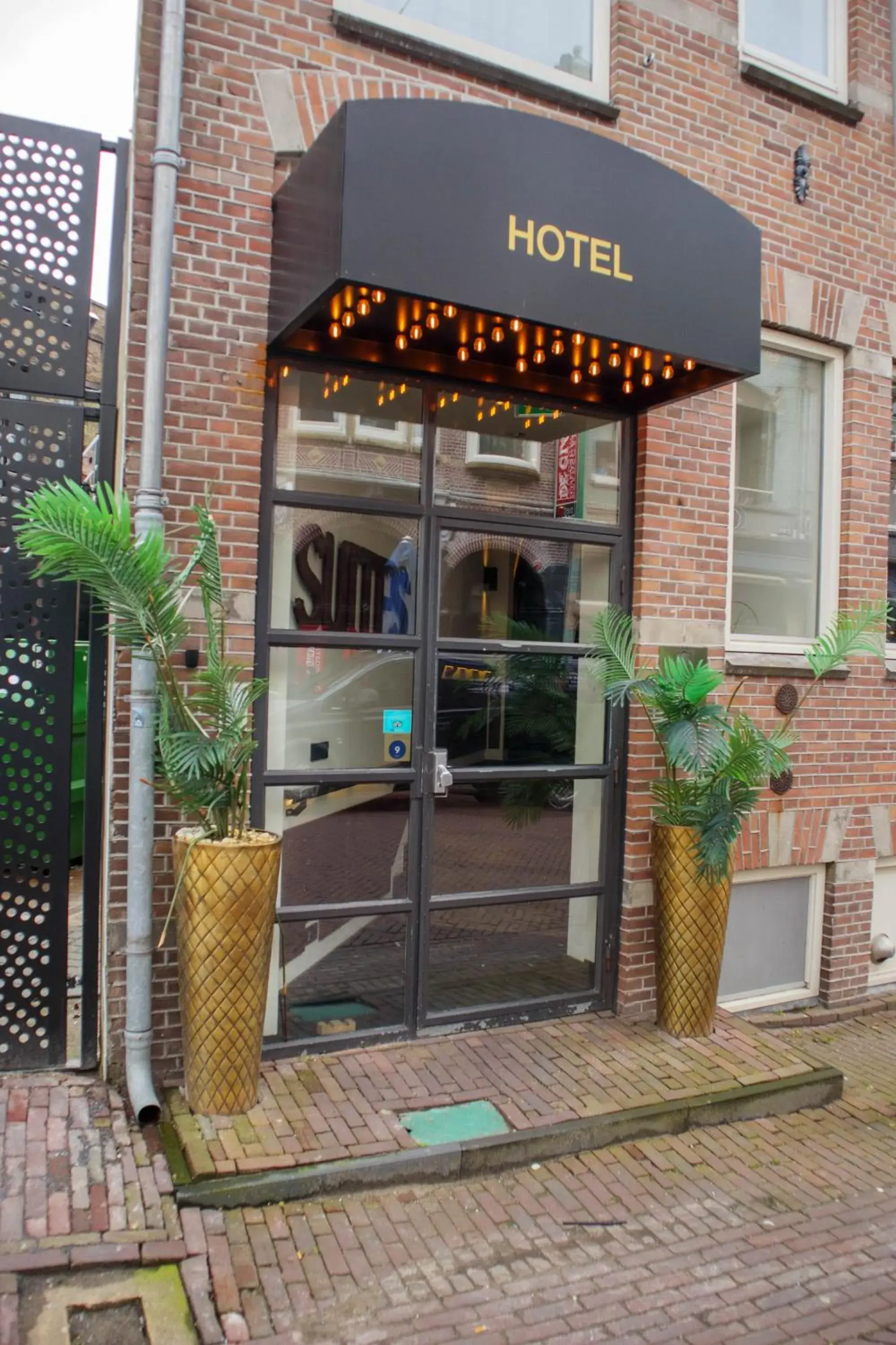 Manzo's Suites Manzo's Suites