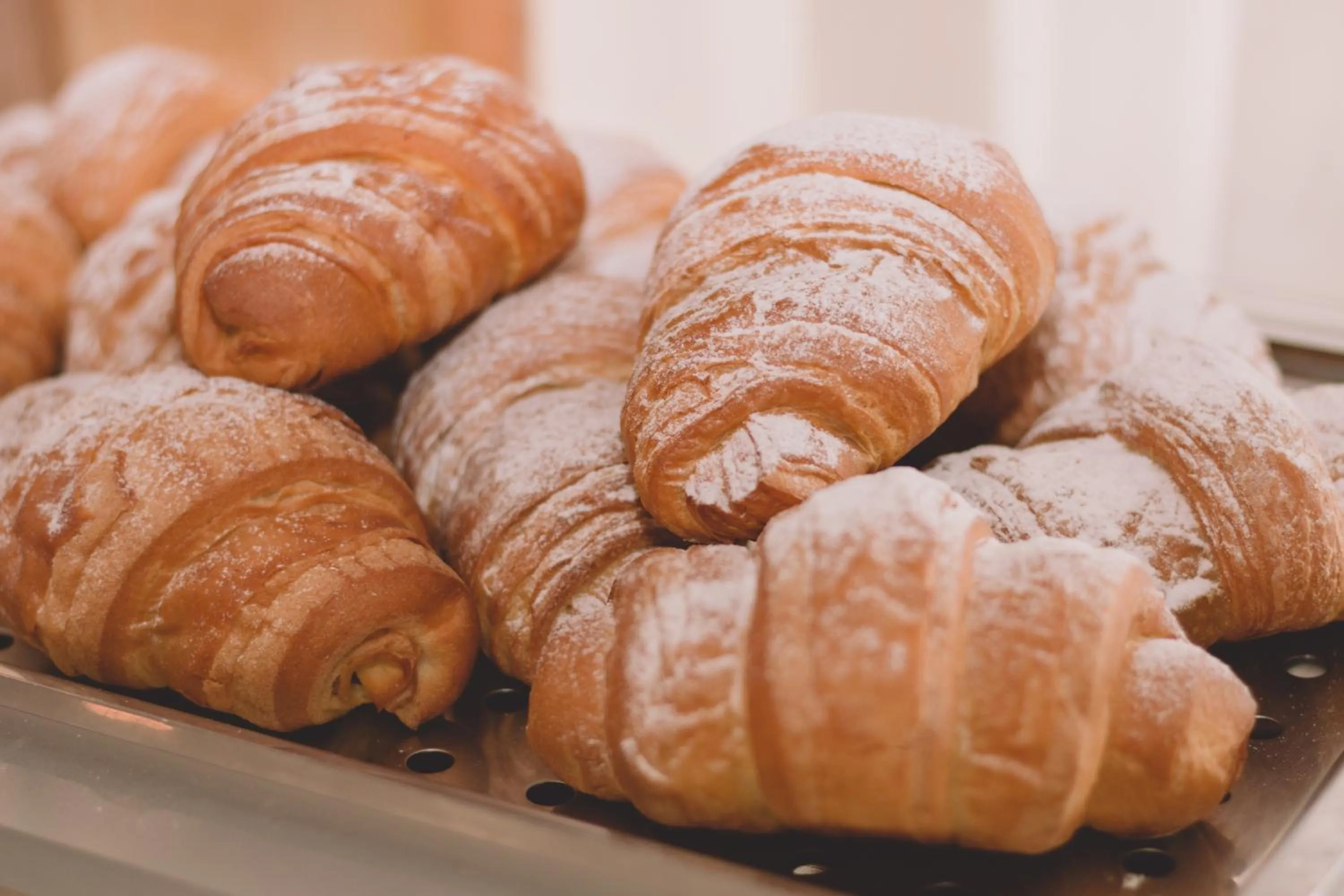 Food and drinks in Hotel Aurora