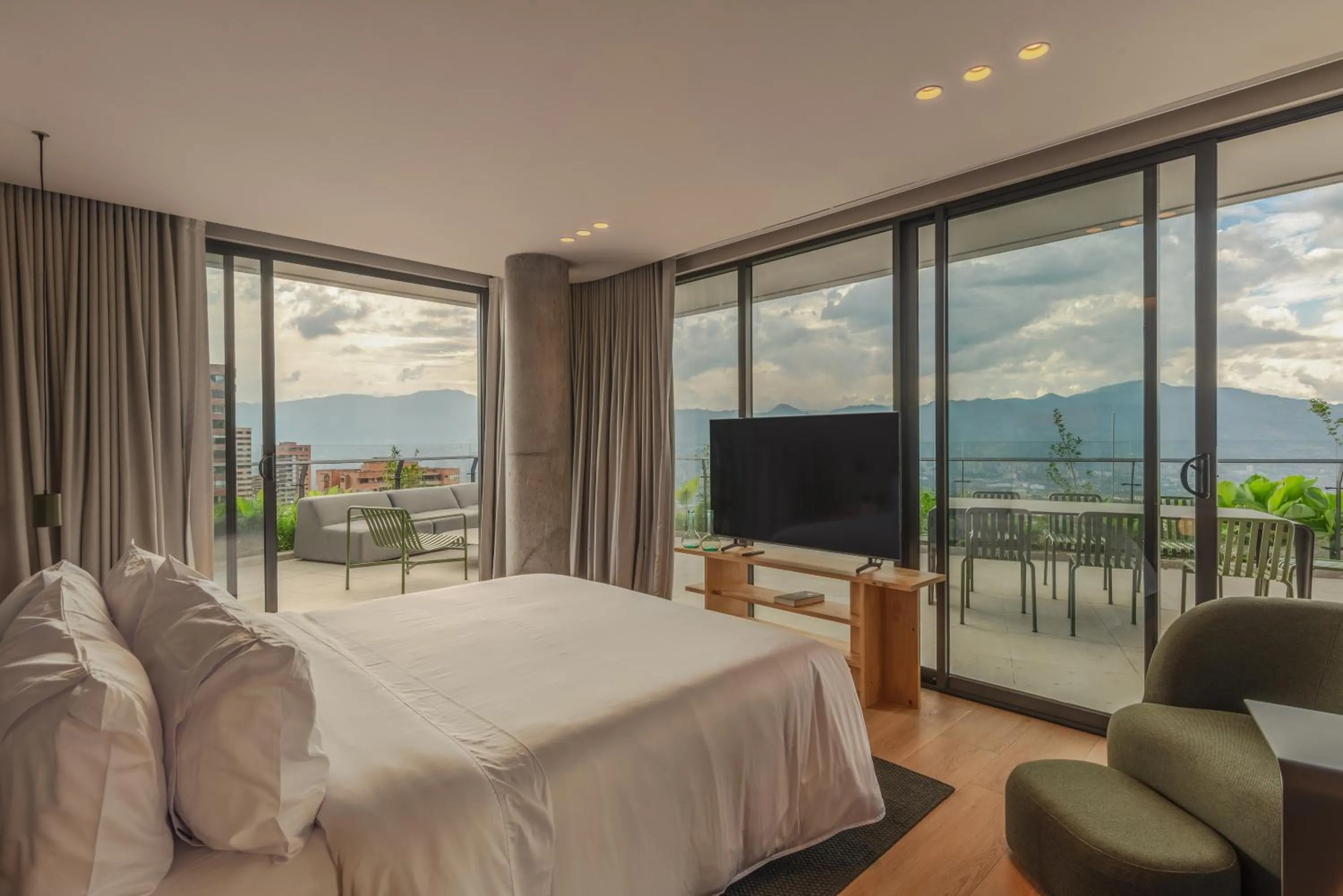 Two-Bedroom Superior Apartment in Wake BioHotel, a Member of Design Hotels