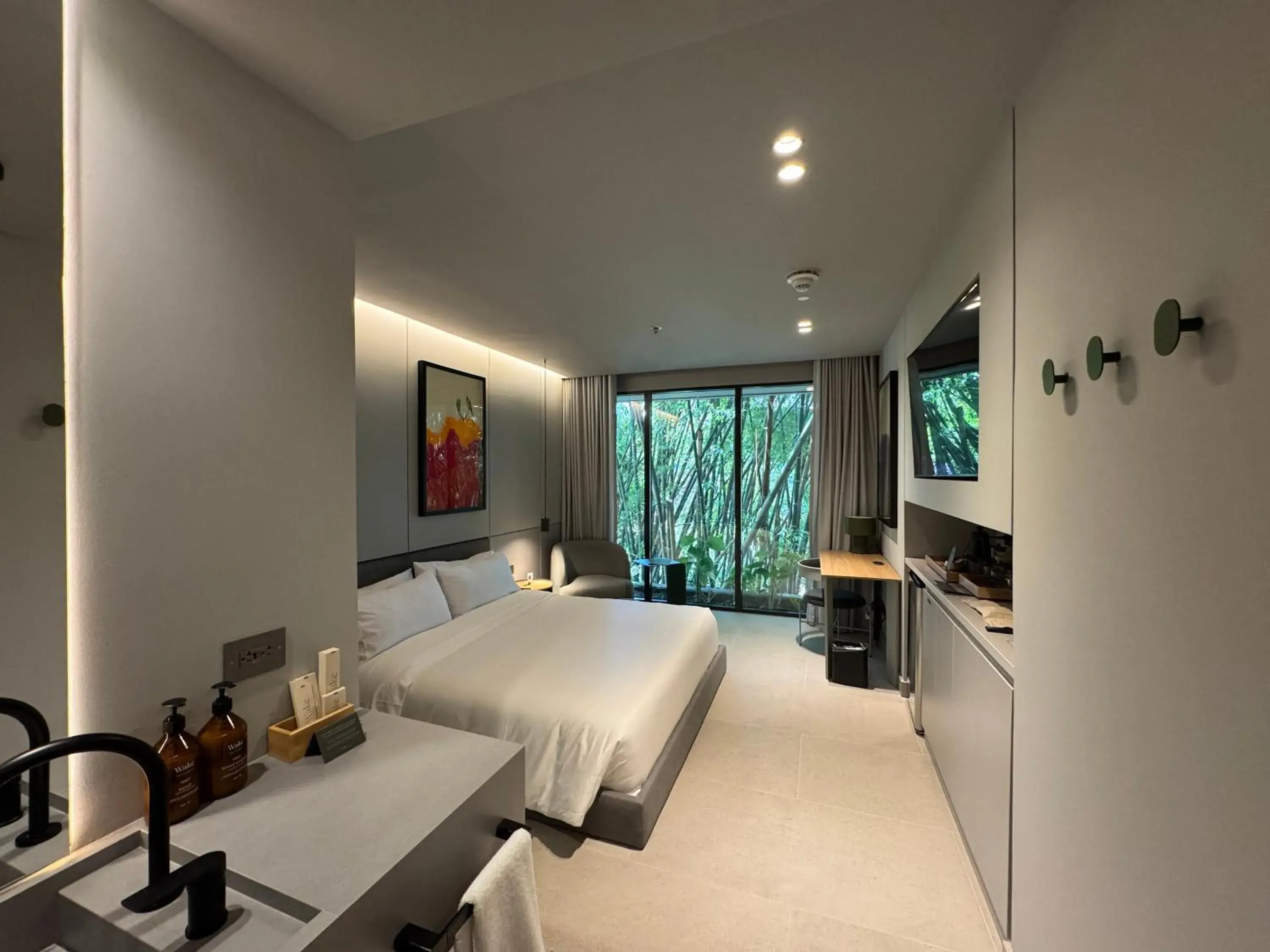 Deluxe Room in Wake BioHotel, a Member of Design Hotels Deluxe Room in Wake BioHotel, a Member of Design Hotels