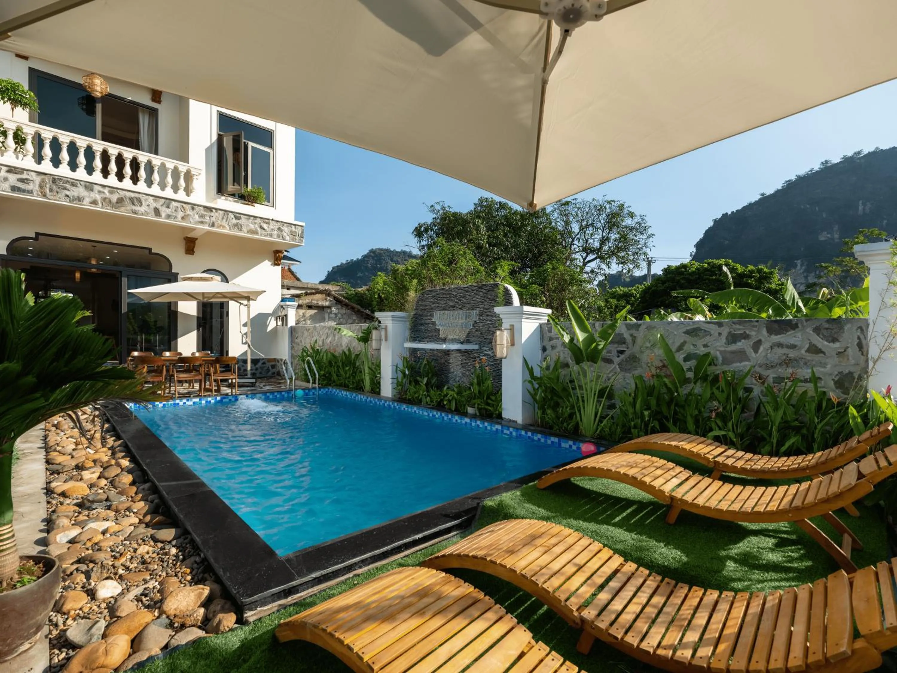 Le Grande TamCoc Retreat