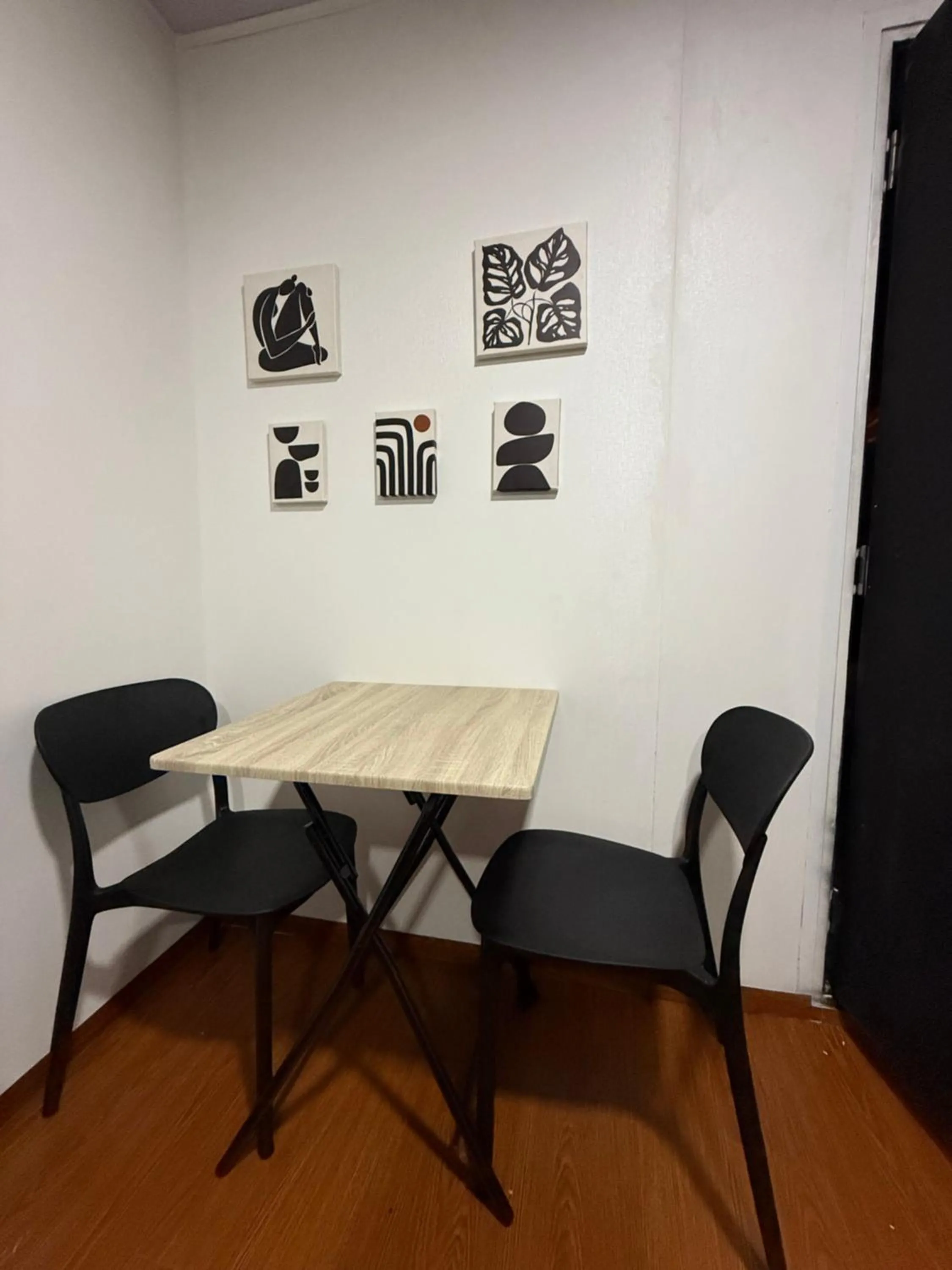 Dining area in VUE by The Cabins