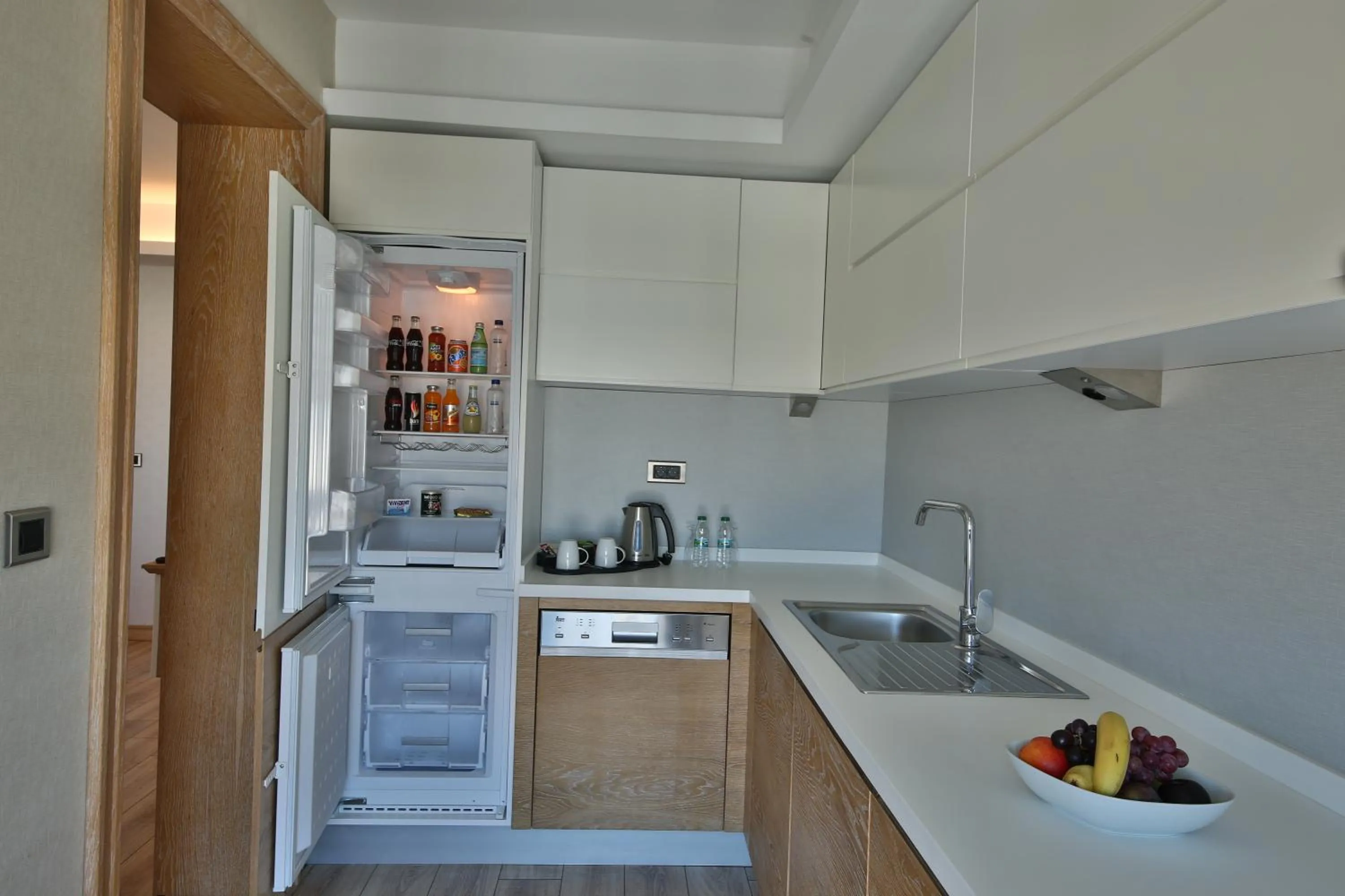 Kitchen or kitchenette in Bof Hotels Ceo Suites Atasehir