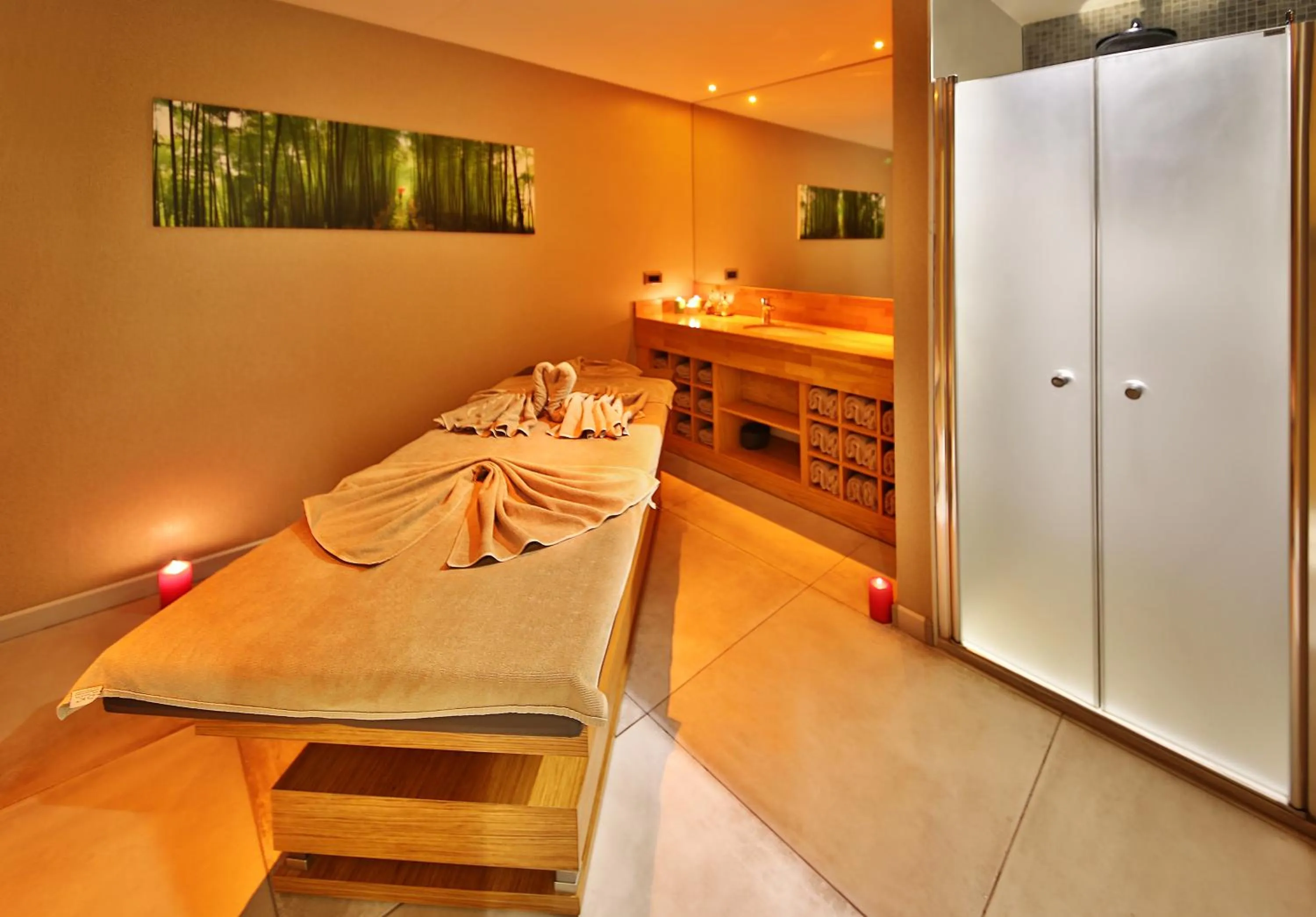 Spa and wellness centre/facilities, Bed in Bof Hotels Ceo Suites Atasehir
