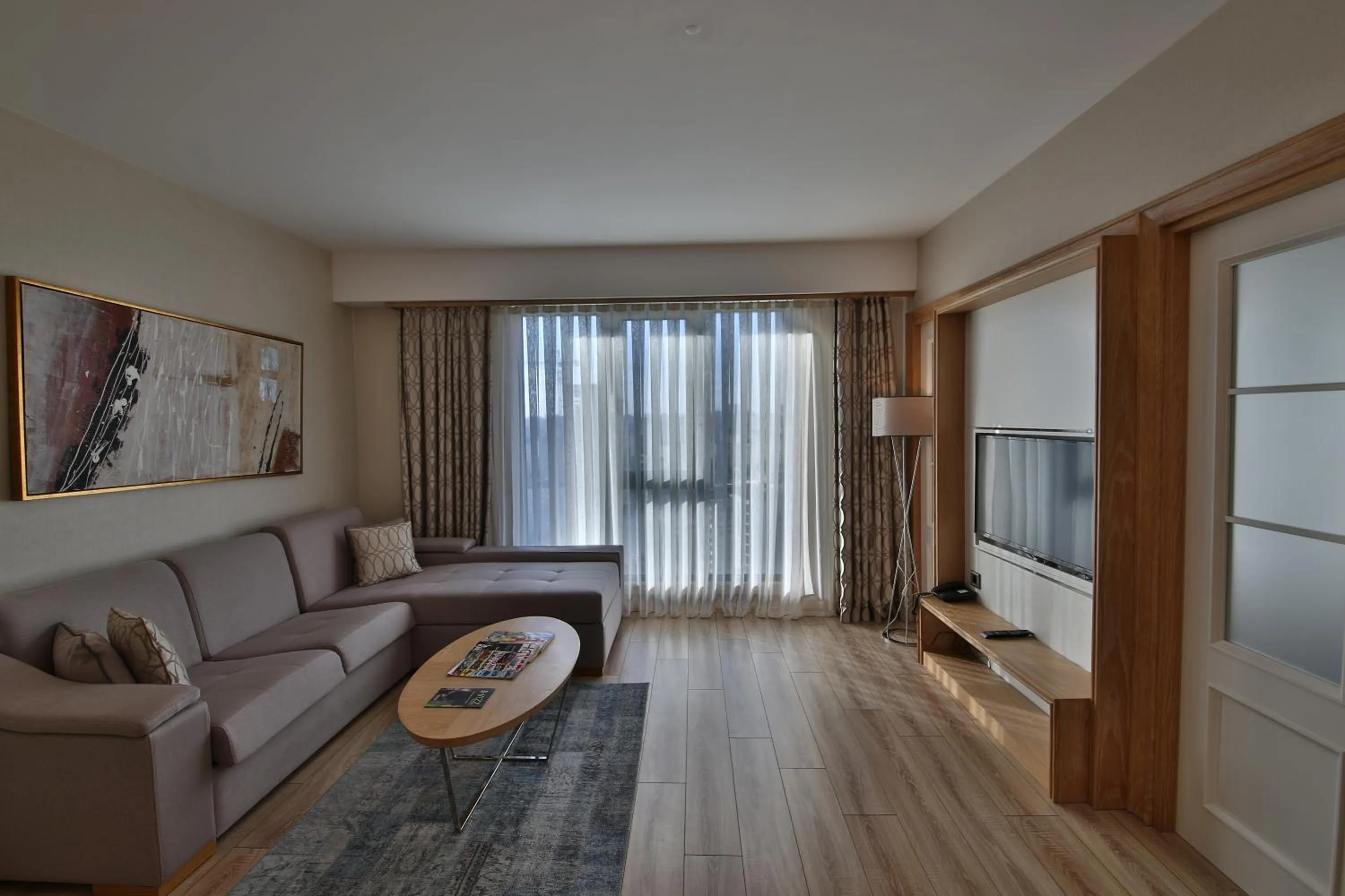 TV and multimedia in Bof Hotels Ceo Suites Atasehir