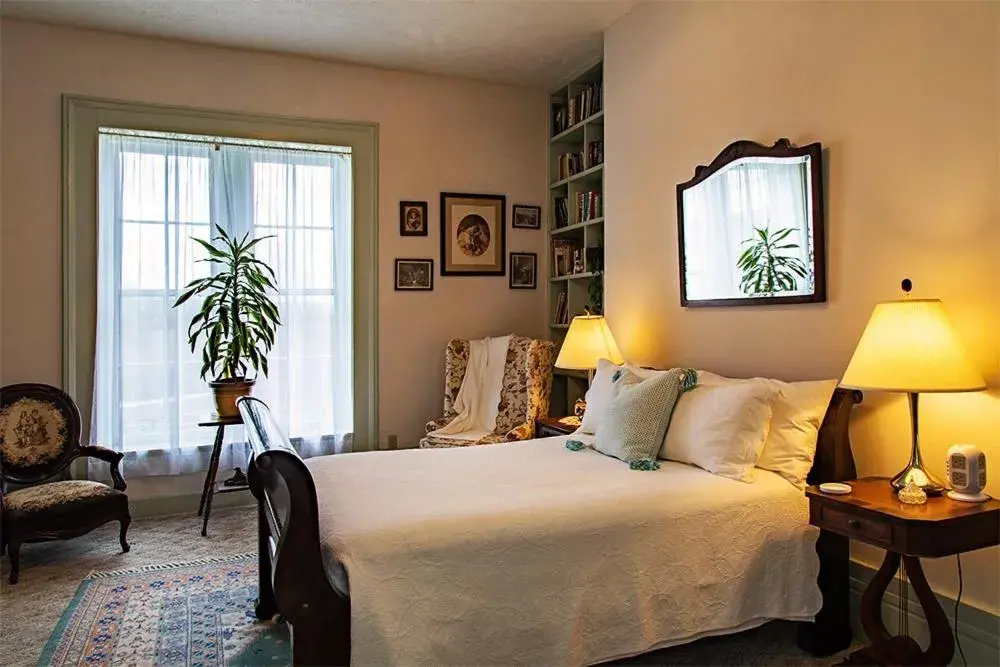 Photo of the whole room, Bed in The Denny House Photo of the whole room, Bed in The Denny House