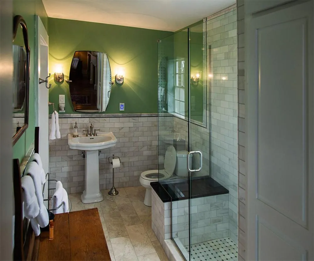 Bathroom in The Denny House