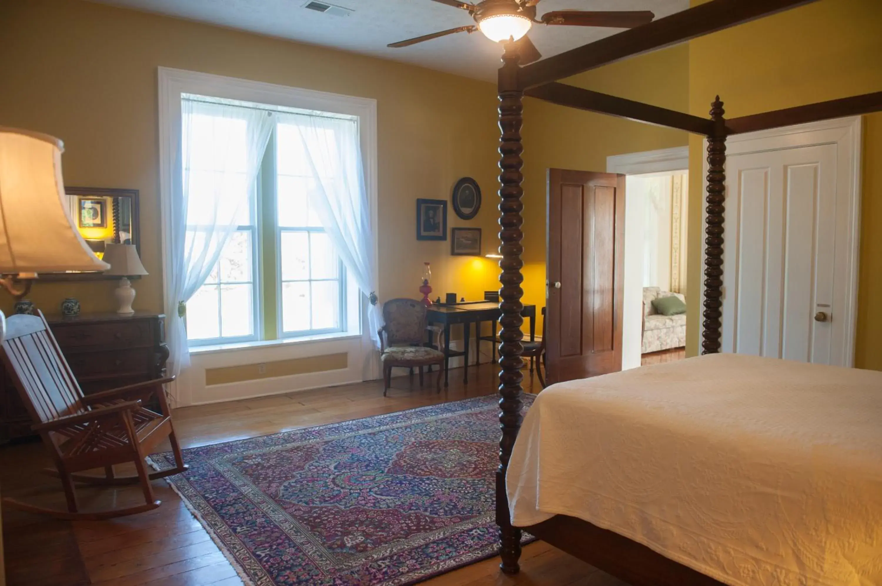 Photo of the whole room, Bed in The Denny House Photo of the whole room, Bed in The Denny House