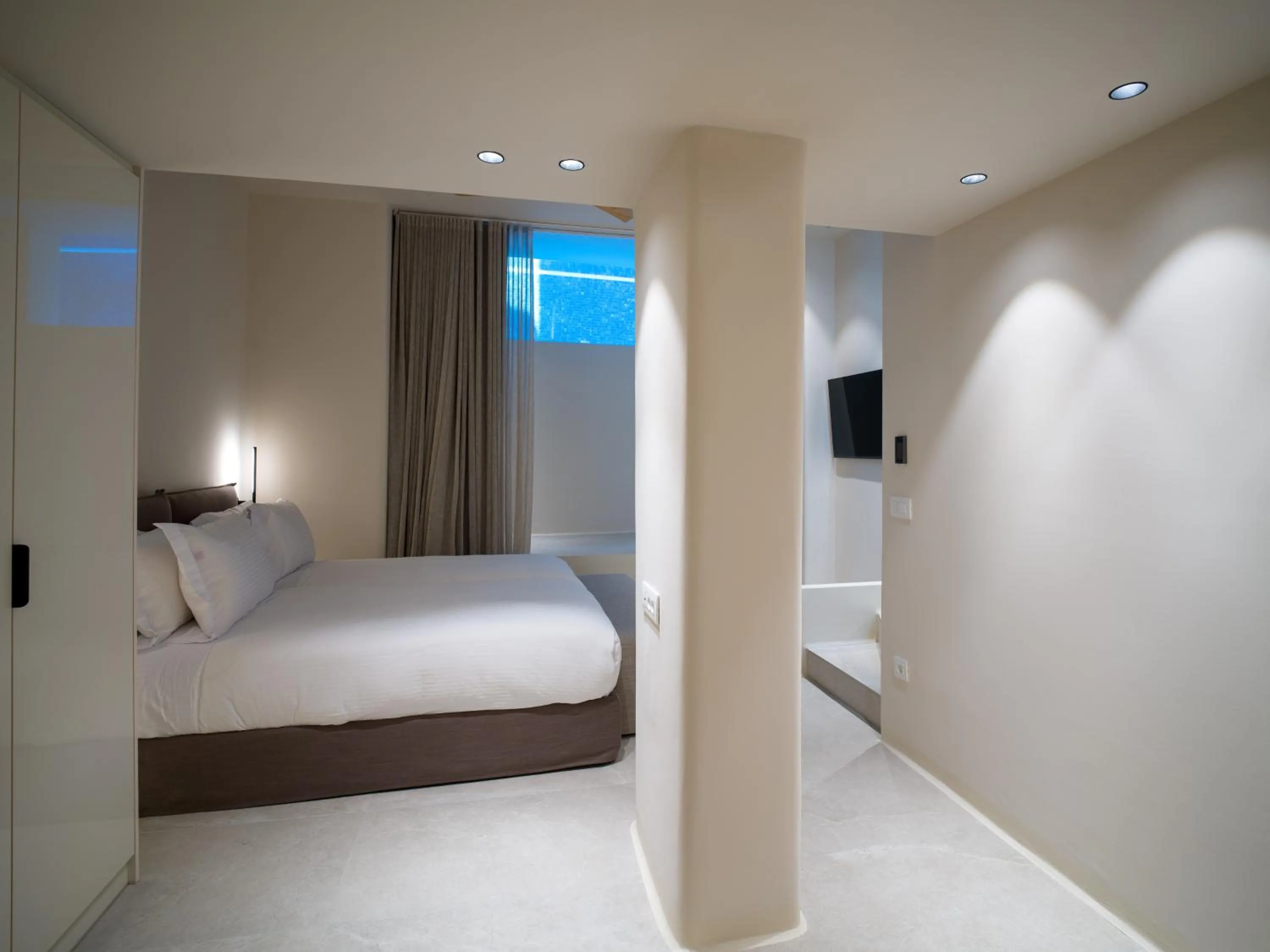 Bed in VEZO Suites Mykonos