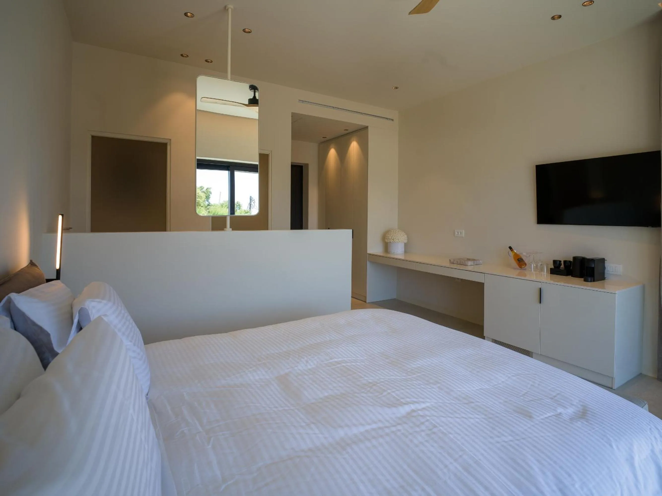 Bed in VEZO Suites Mykonos