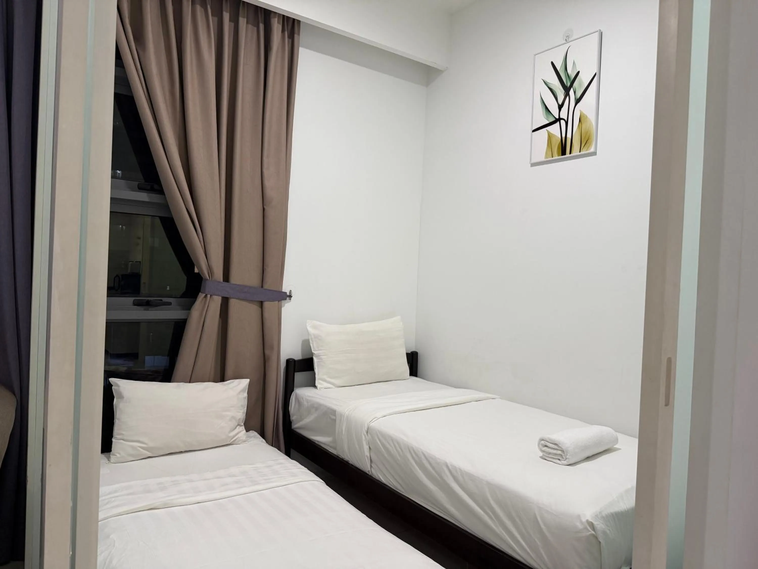 Bed in The Robertson Bukit Bintang