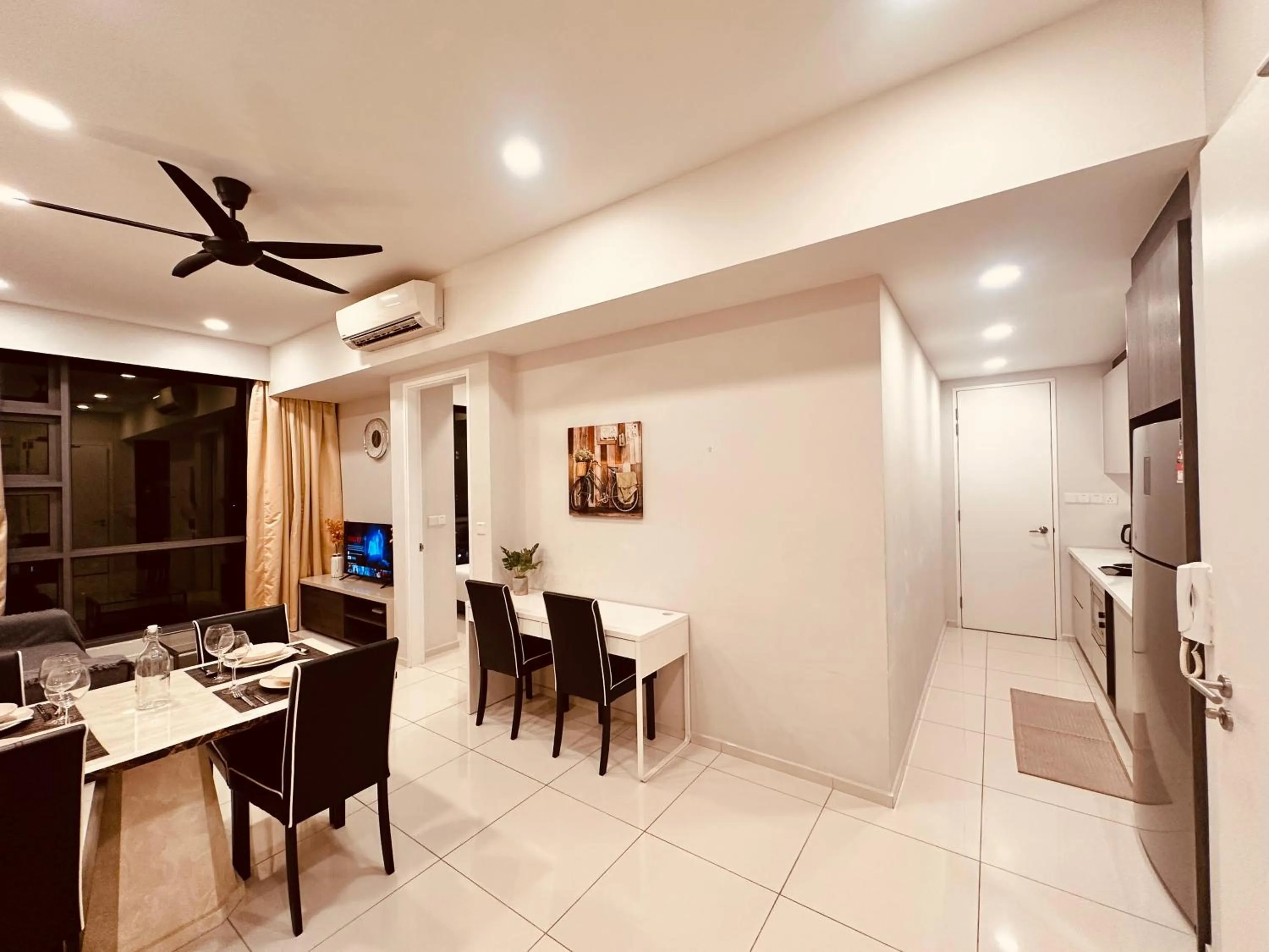 TV and multimedia in The Robertson Bukit Bintang