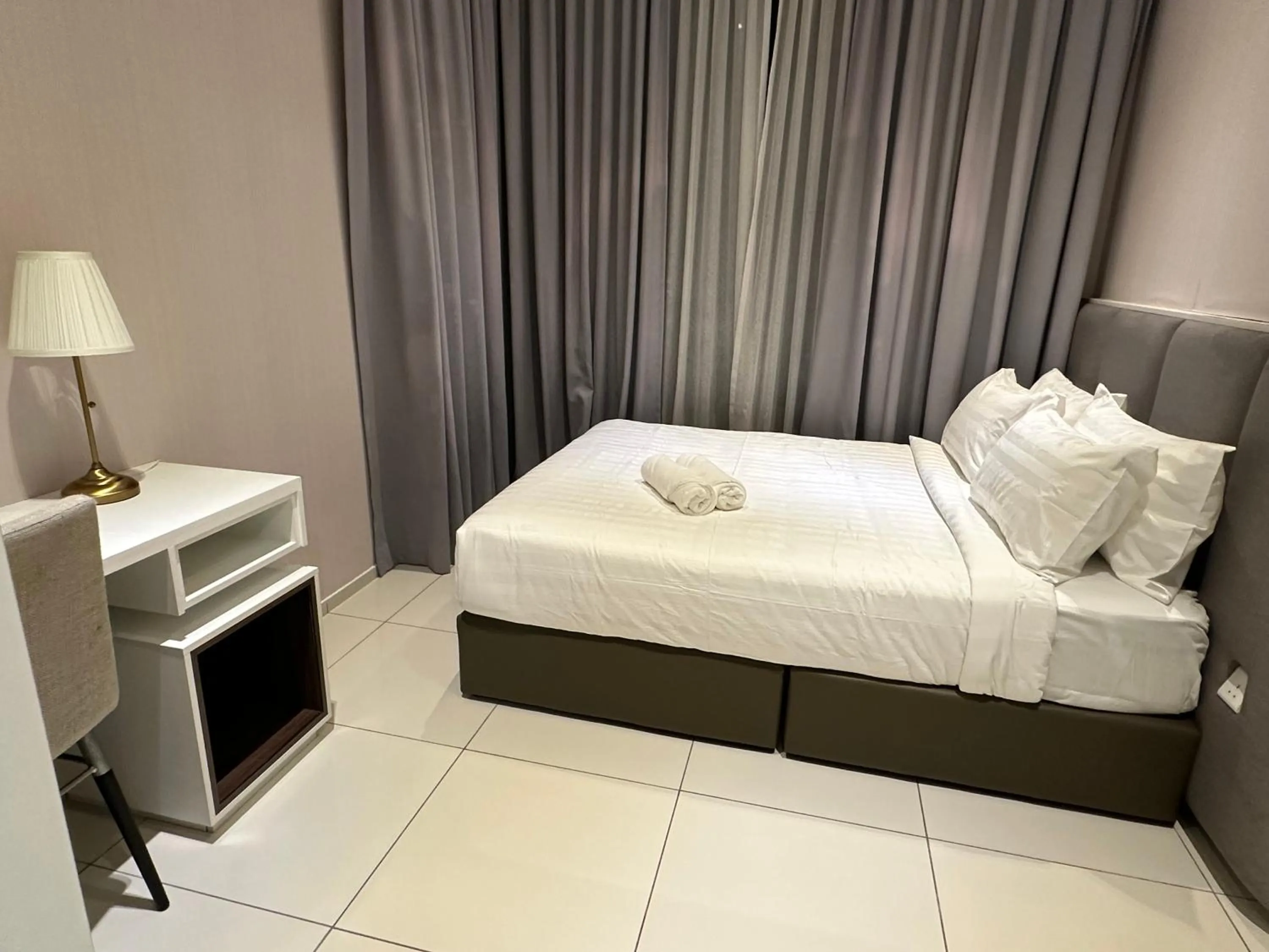 Bed in The Robertson Bukit Bintang