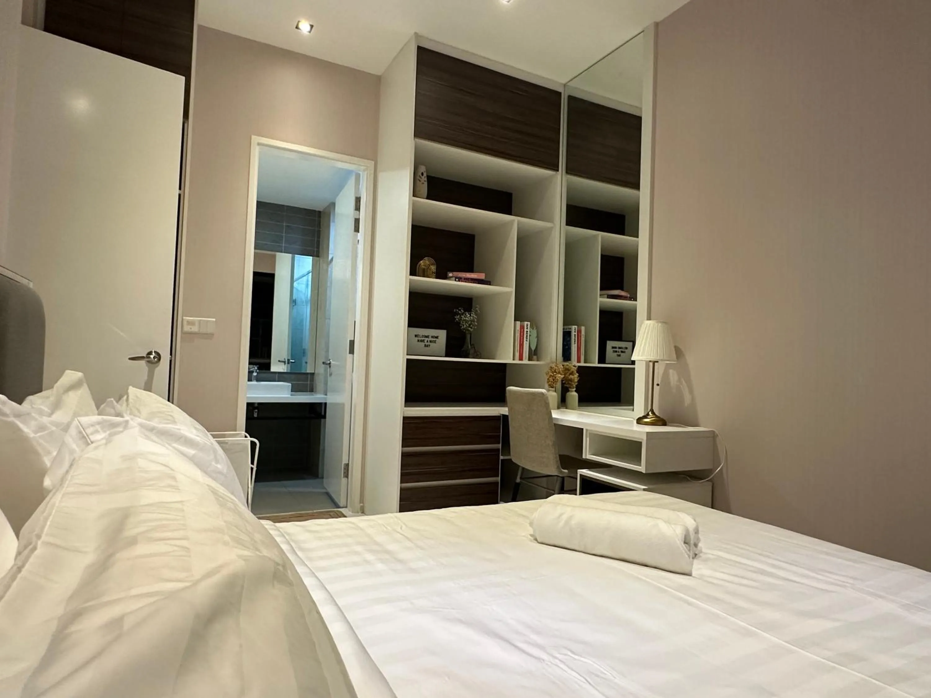 Bed in The Robertson Bukit Bintang