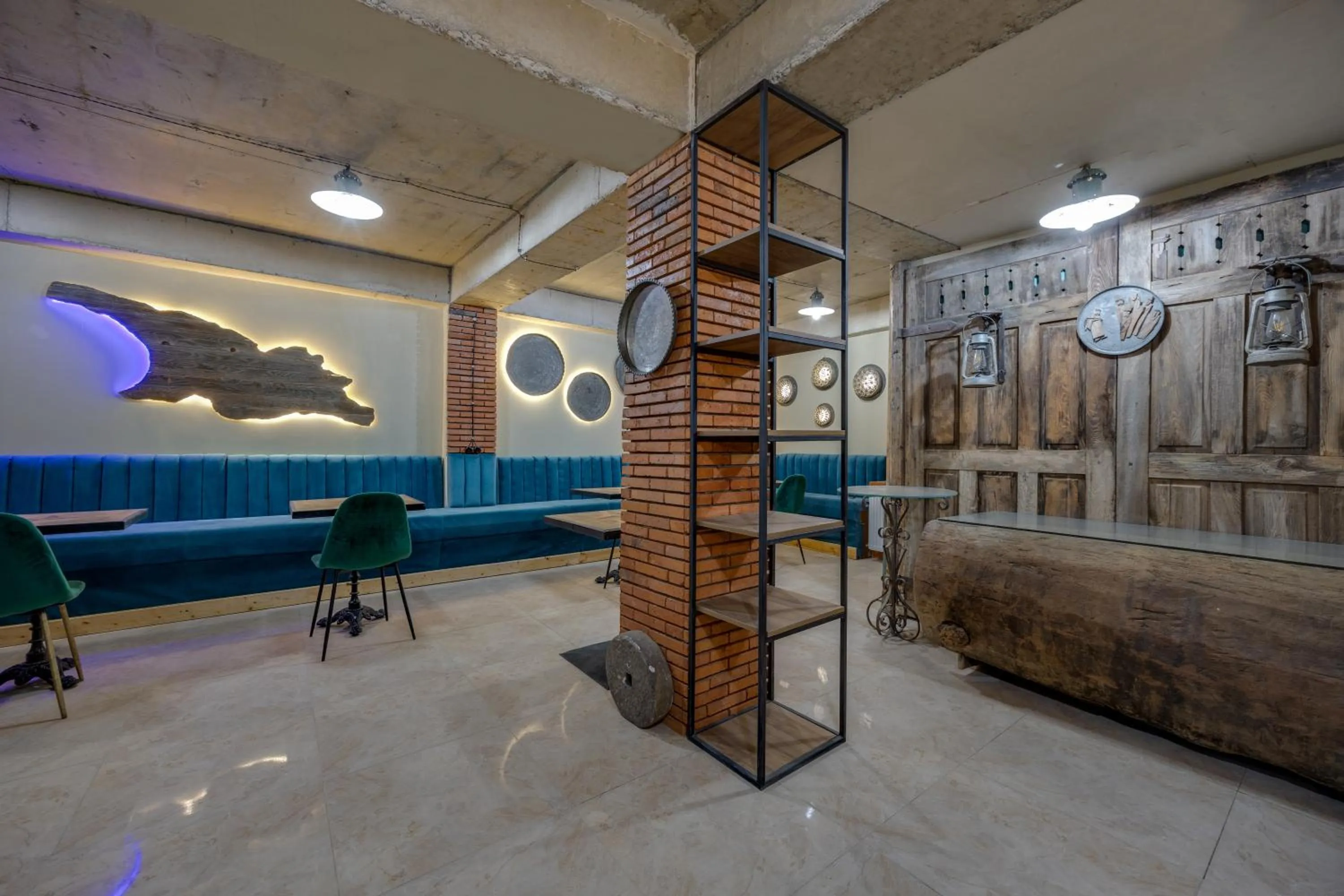 Seating area in Regraph Hotel