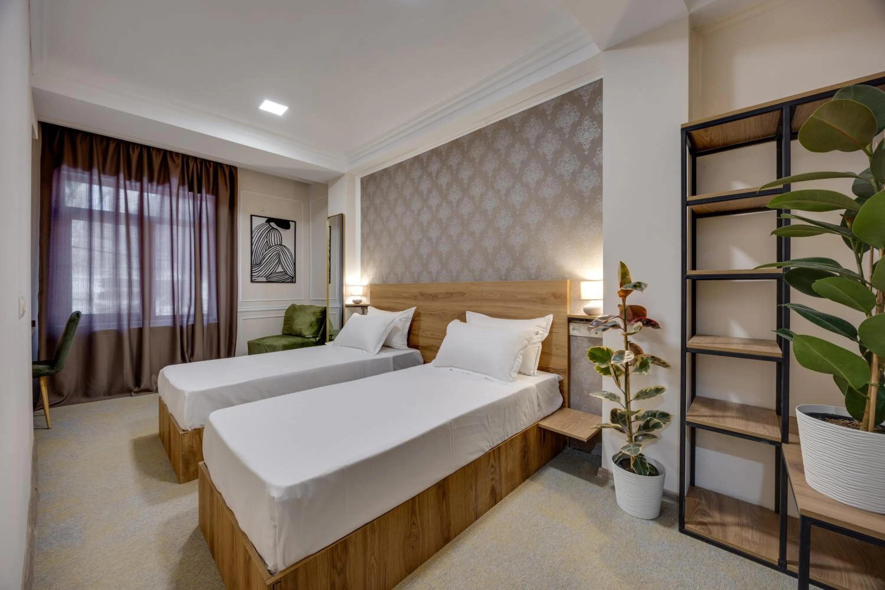 Bed in Regraph Hotel