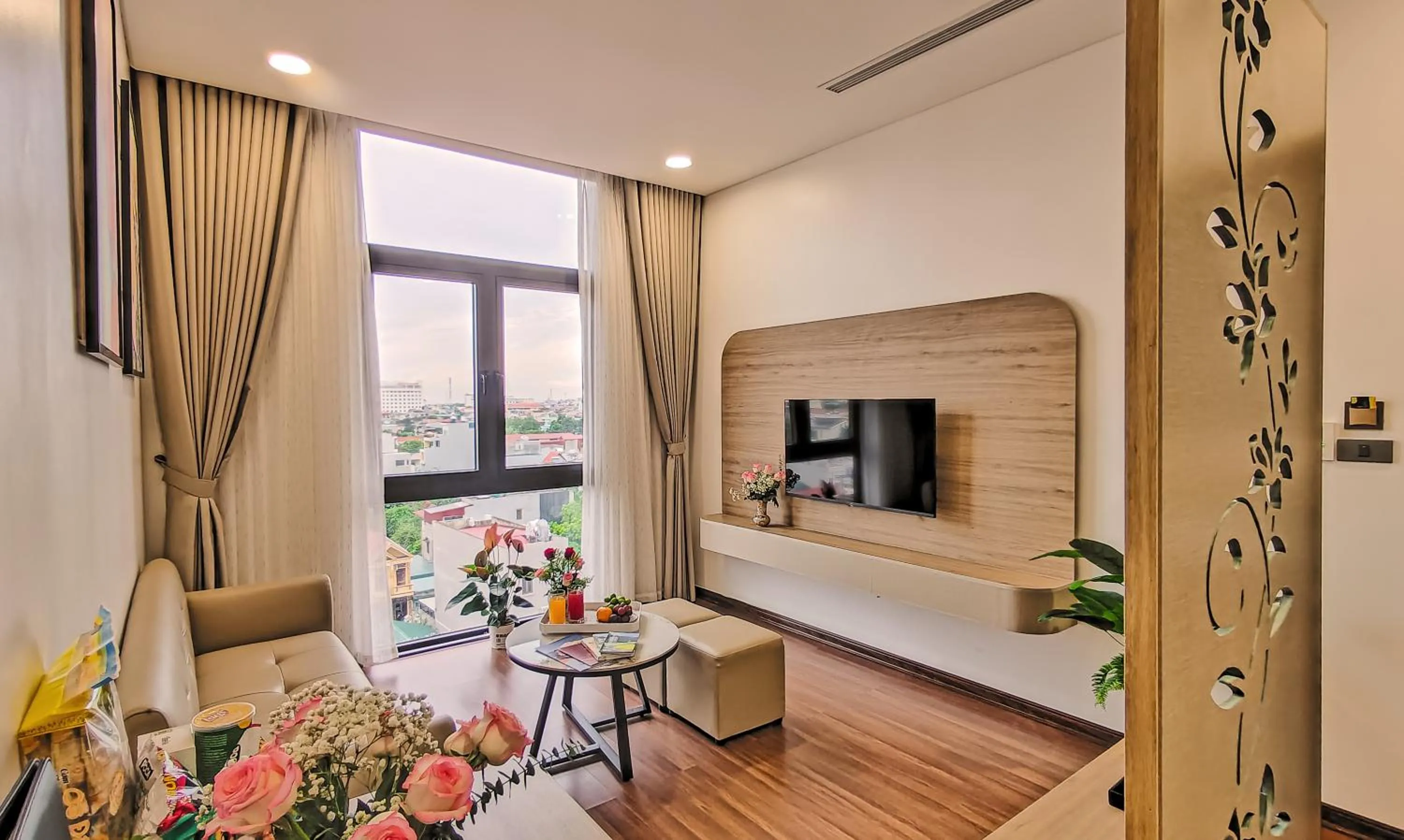 TV and multimedia in MAI Luxury Hotel Ninh Binh