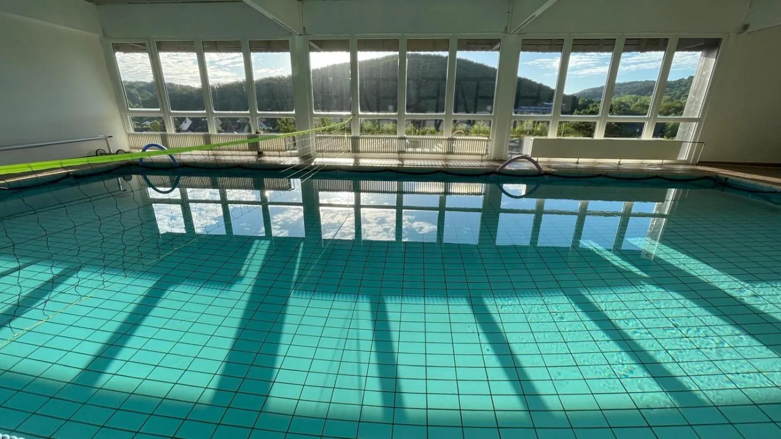 Swimming pool in Hotel Kurhaus Uhlenberg