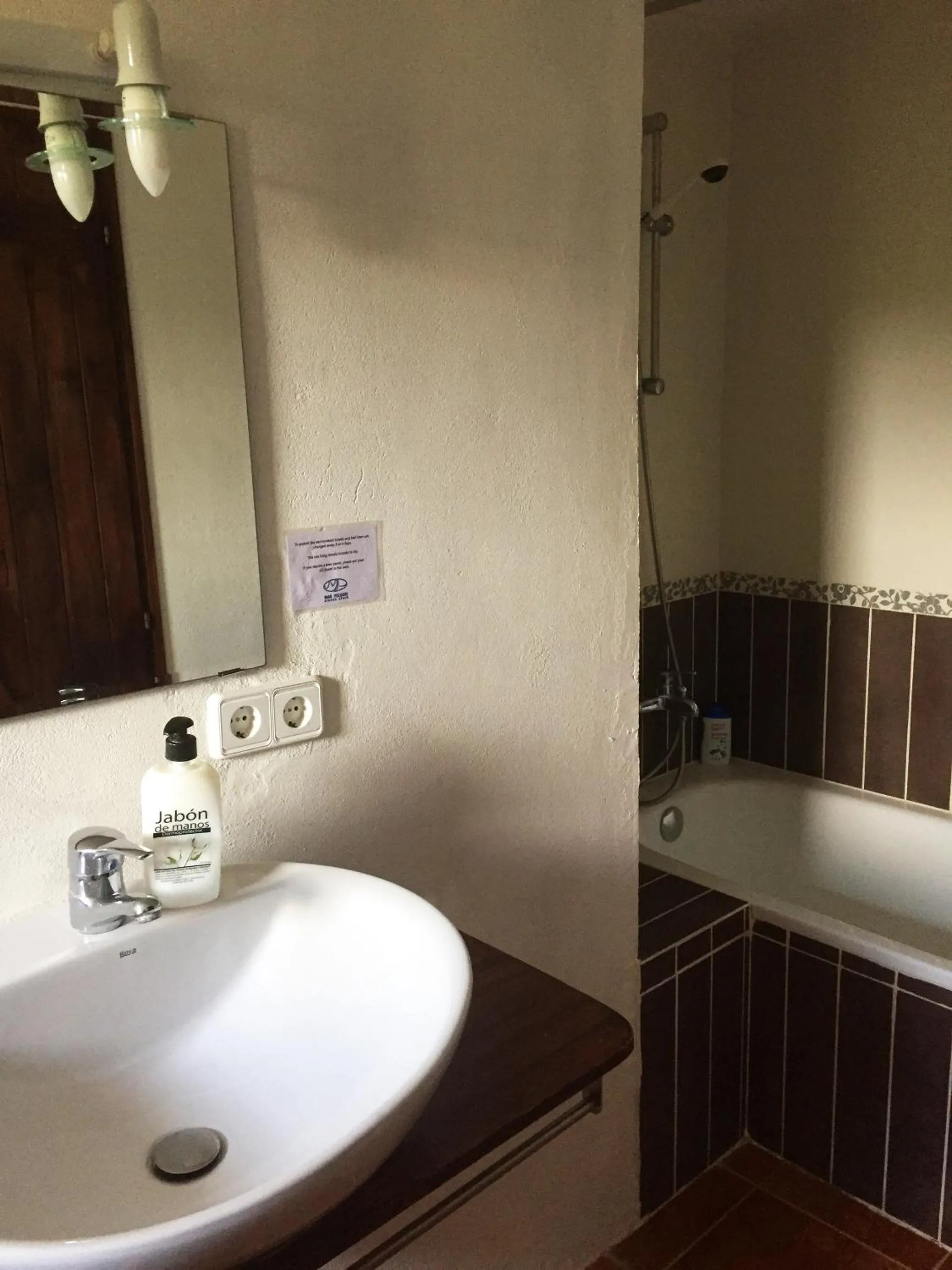 Bathroom in Hotel Mas Pelegri