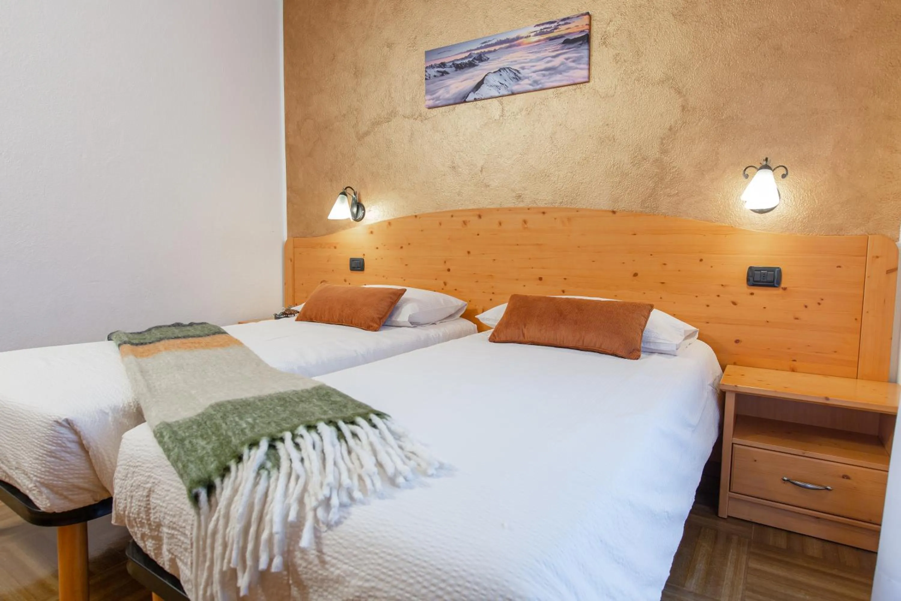 Bed in Hotel Biancospino