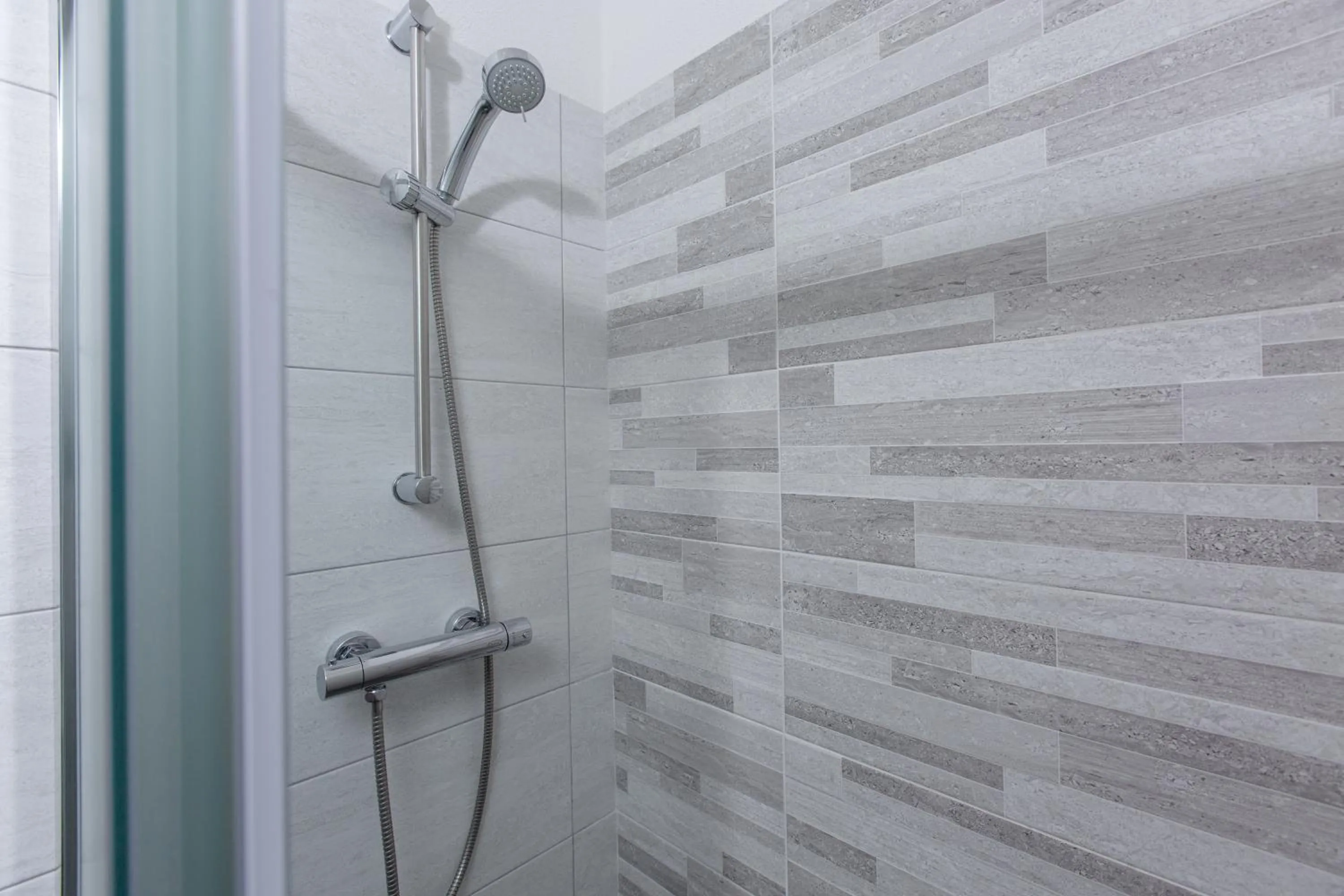 Shower in Hotel Biancospino