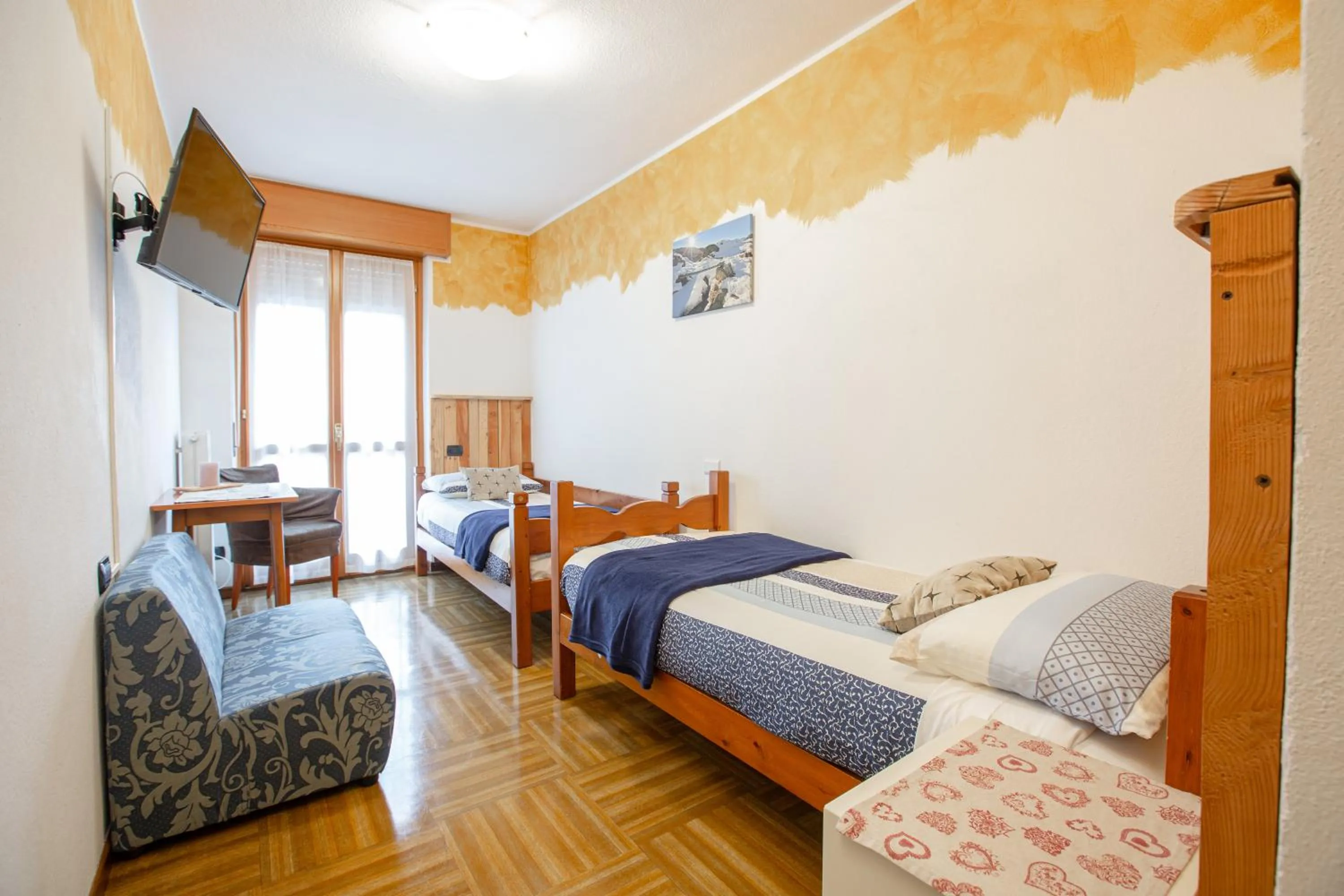 Bed in Hotel Biancospino