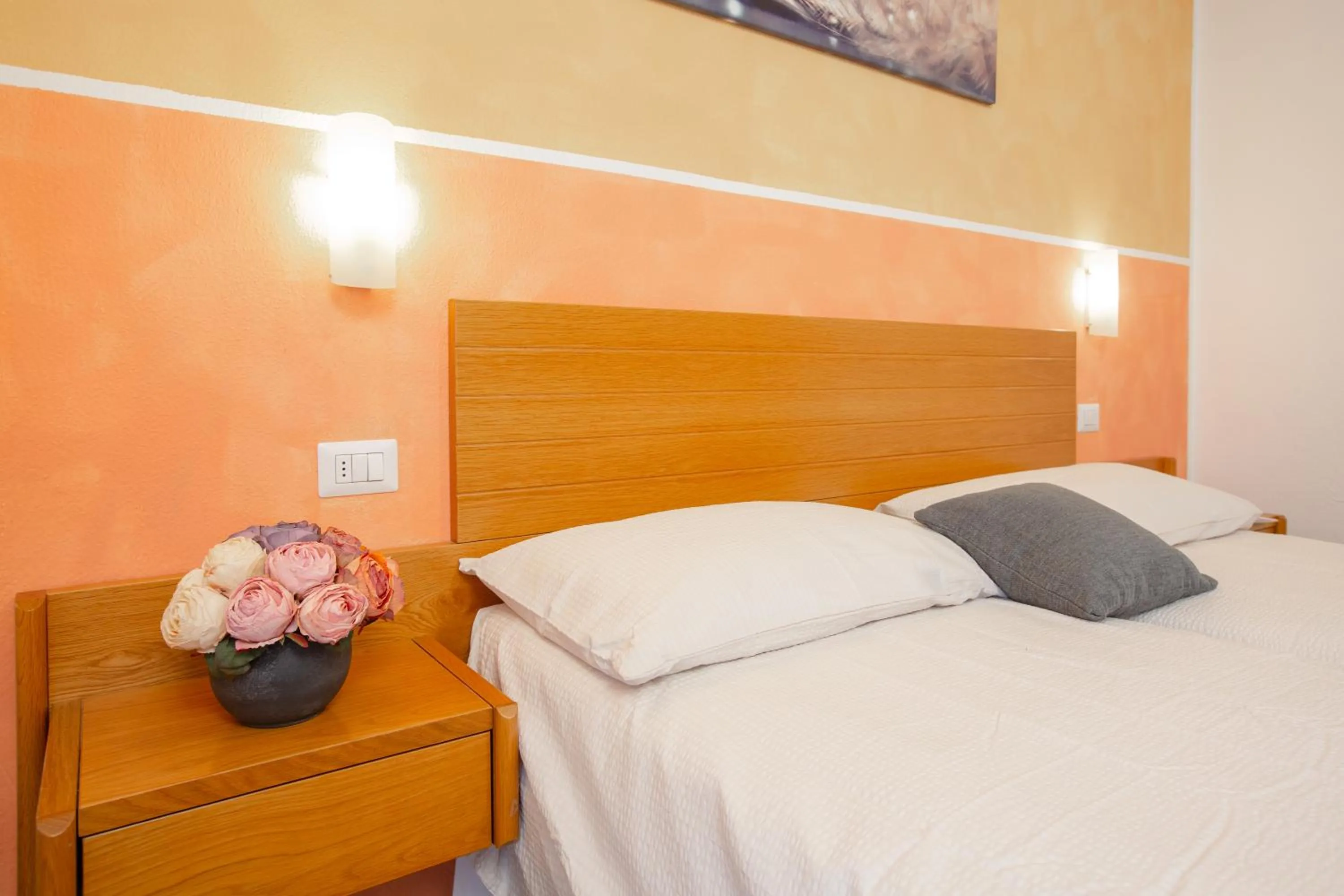 Bed in Hotel Biancospino