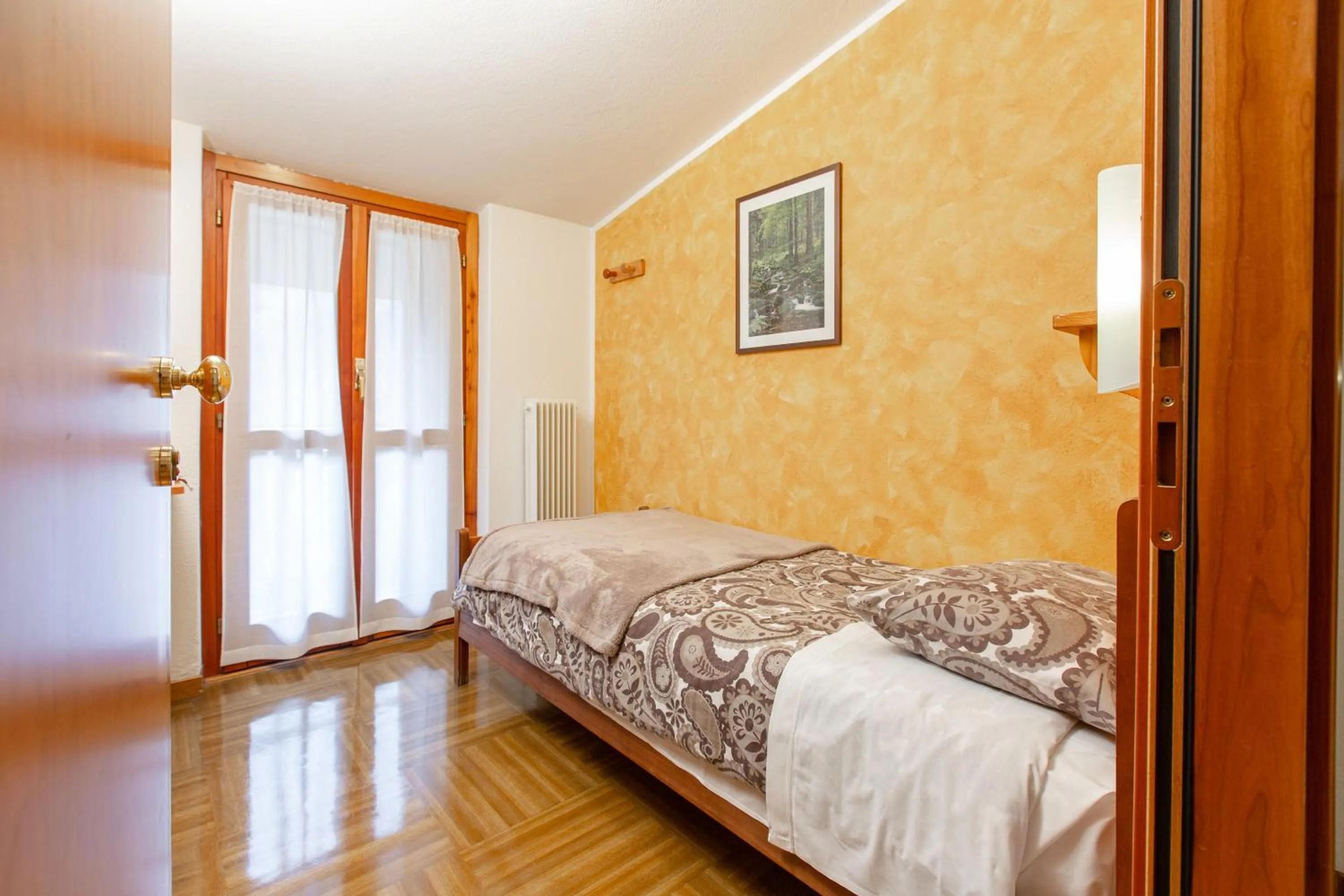 Bed in Hotel Biancospino