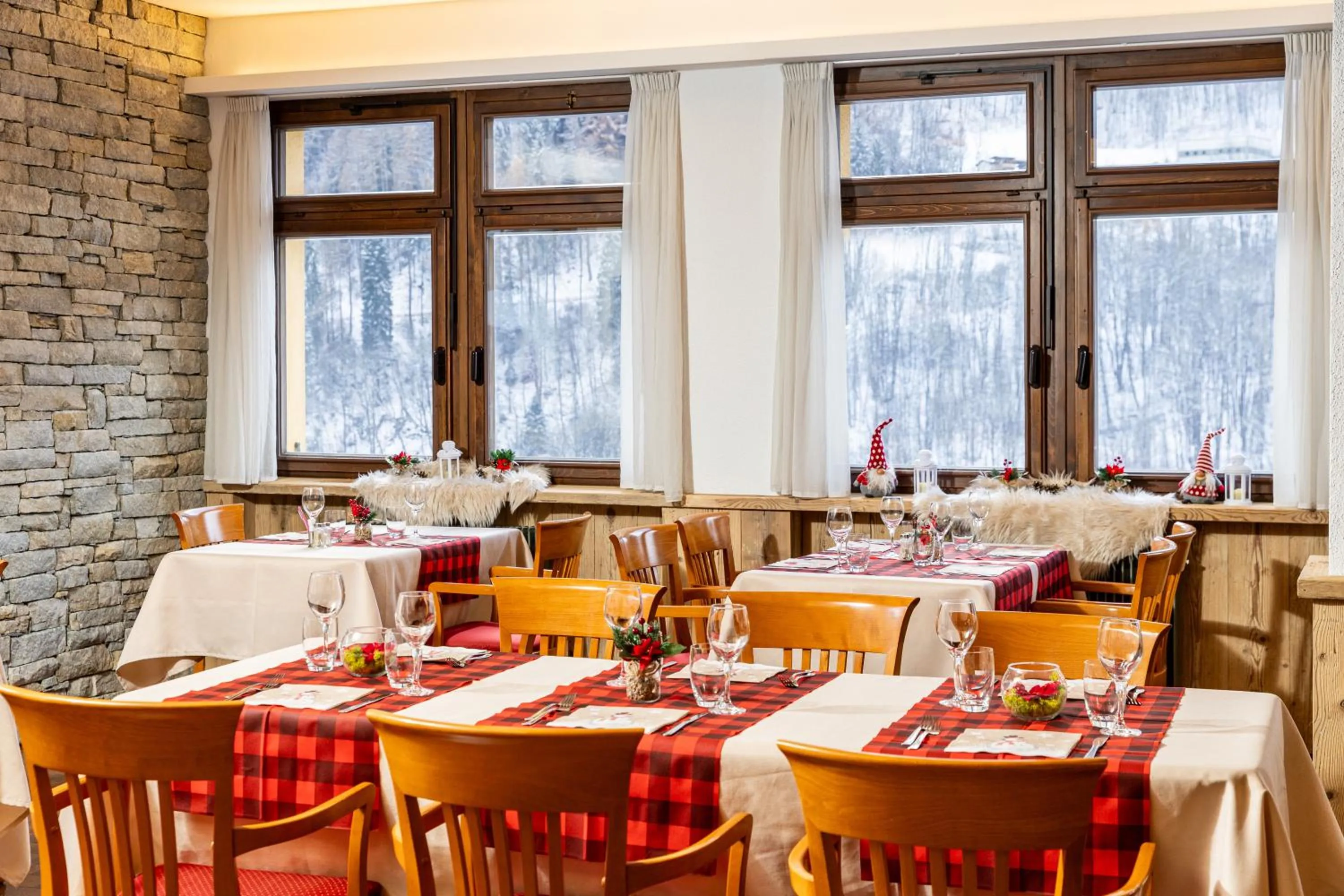 Restaurant/places to eat in Hotel Biancospino