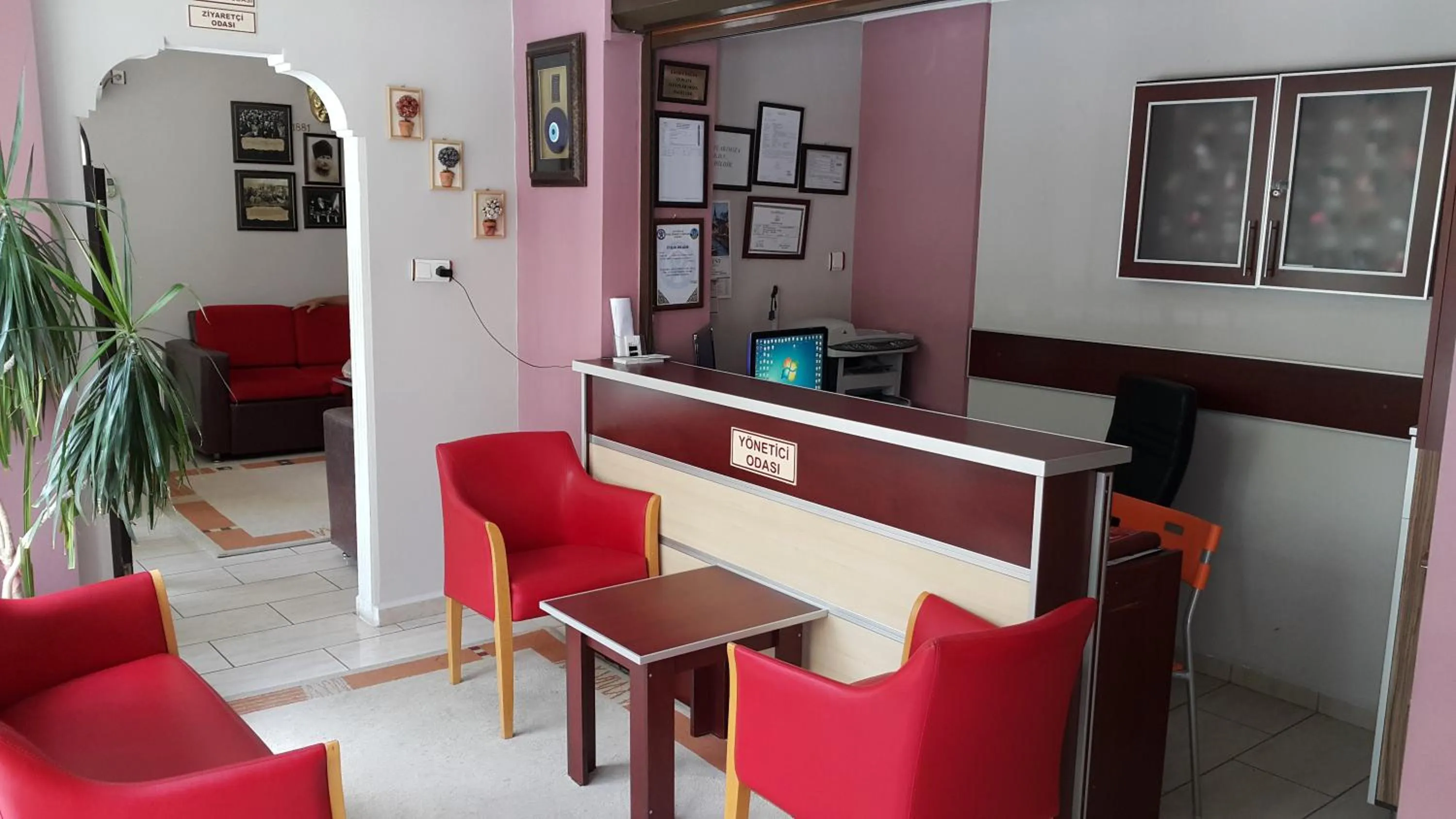 Lobby or reception in Çanakkale Kampüs Pansiyon