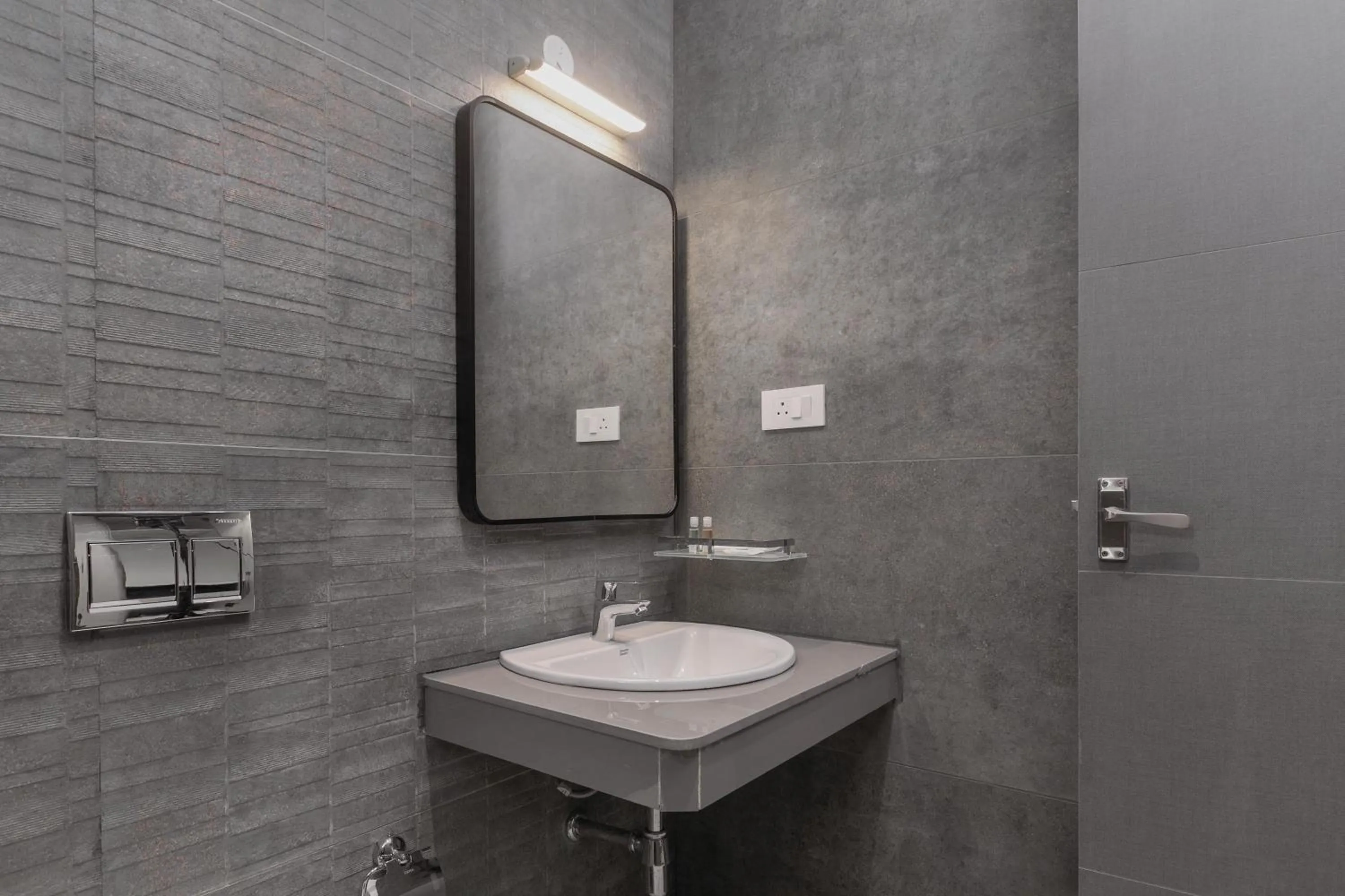 Bathroom in The Emerald