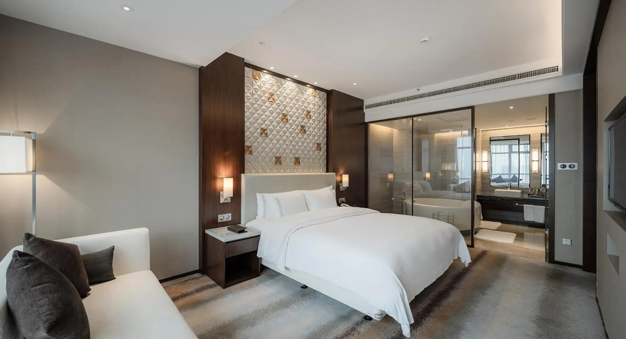 Bed in Hotel Nikko Suzhou