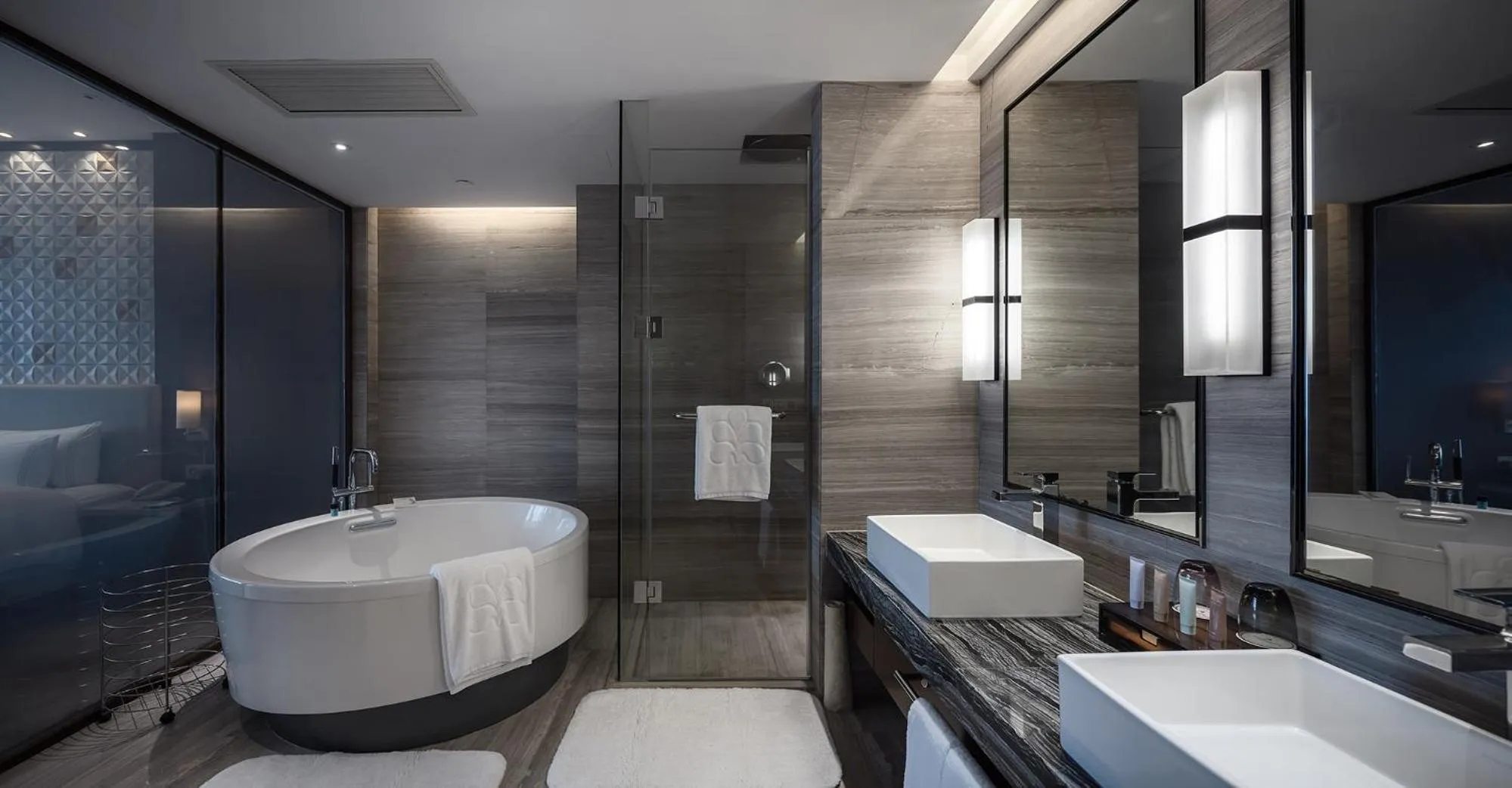 Shower in Hotel Nikko Suzhou