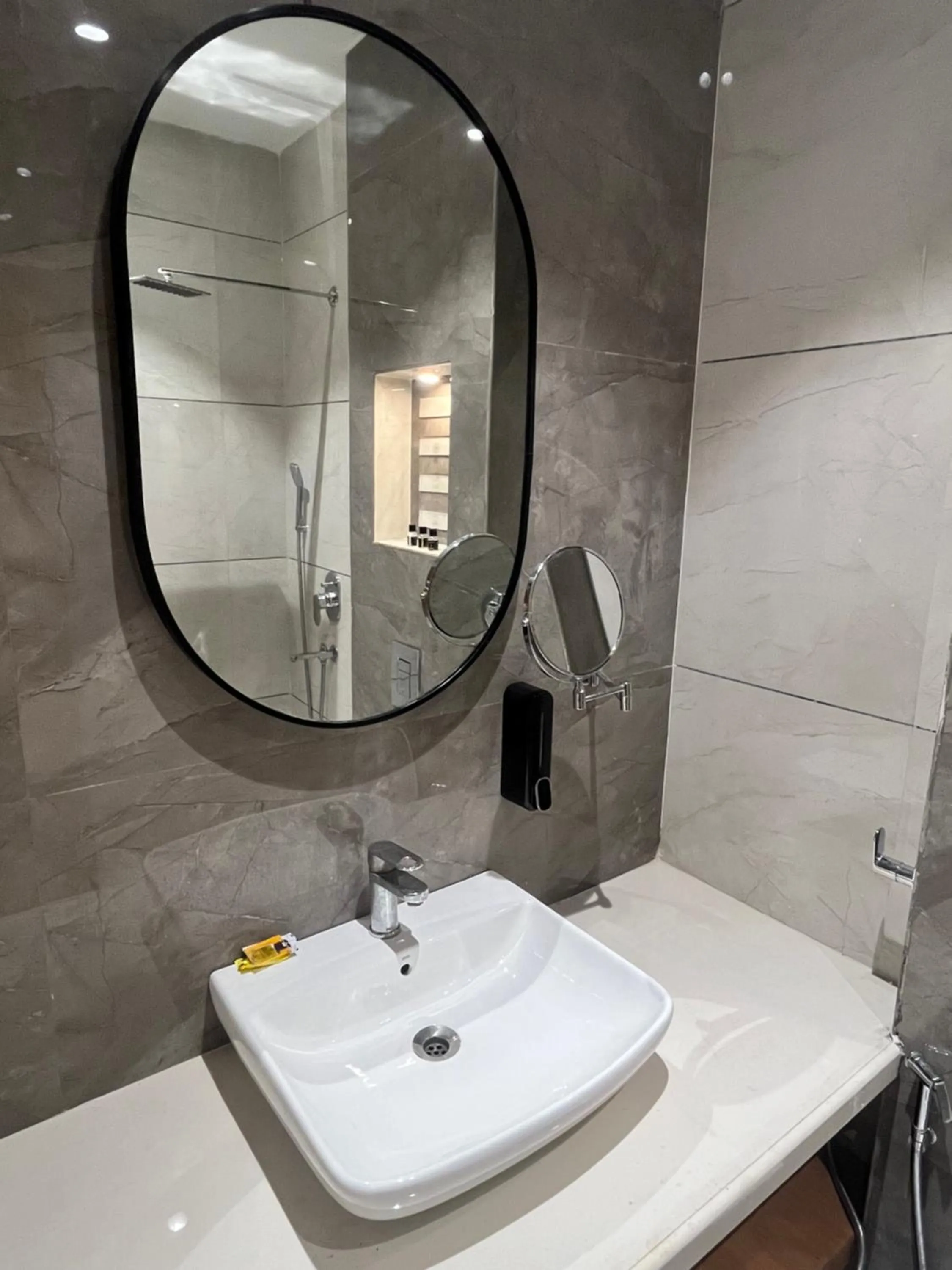 Bathroom in Sea rock hotel