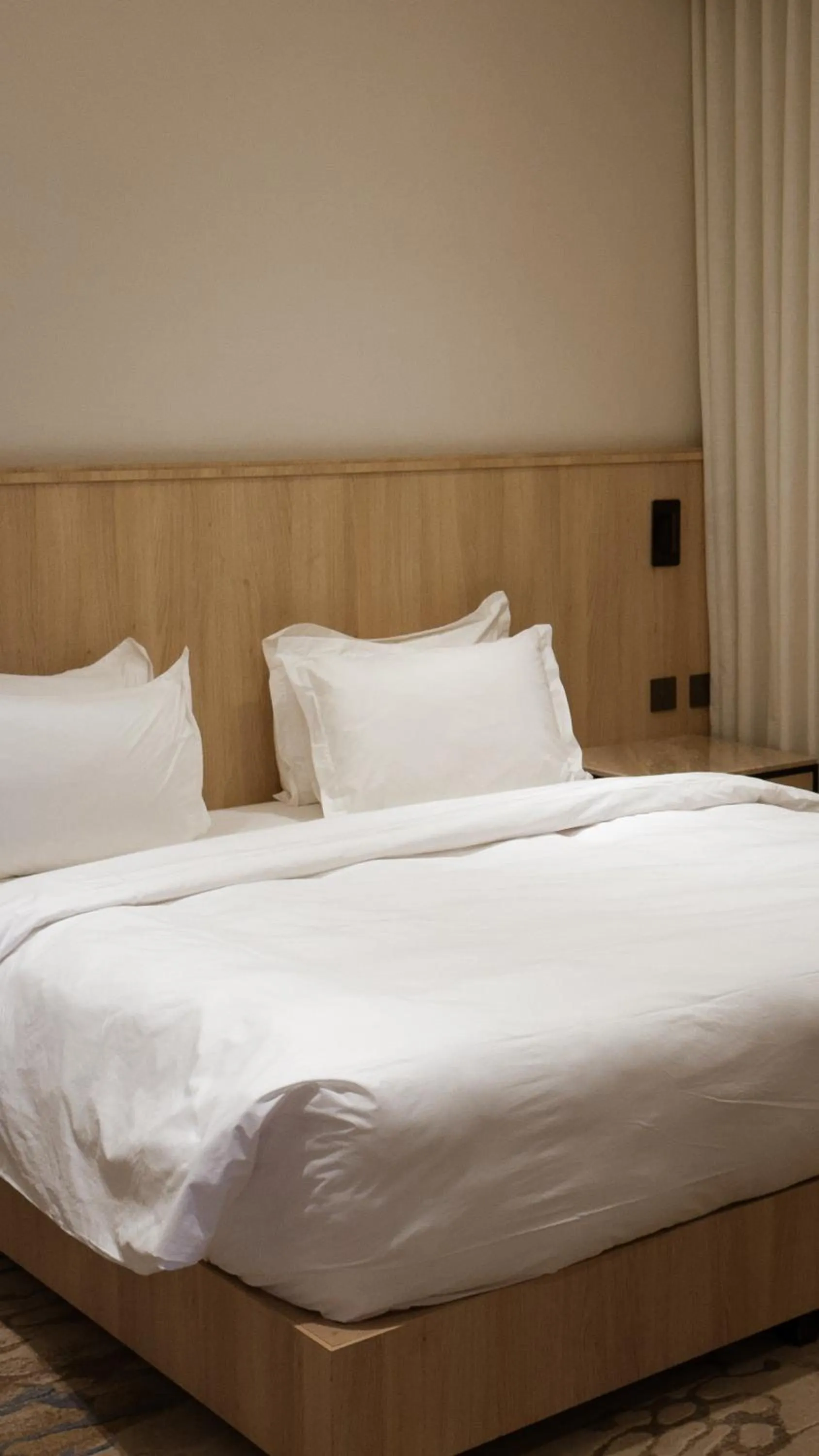 Bed in Ayas Hotel