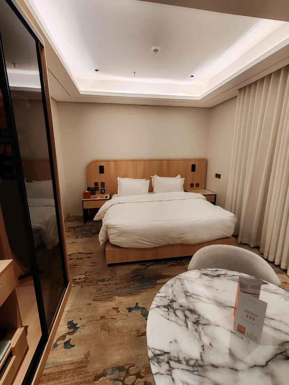 Bed in Ayas Hotel