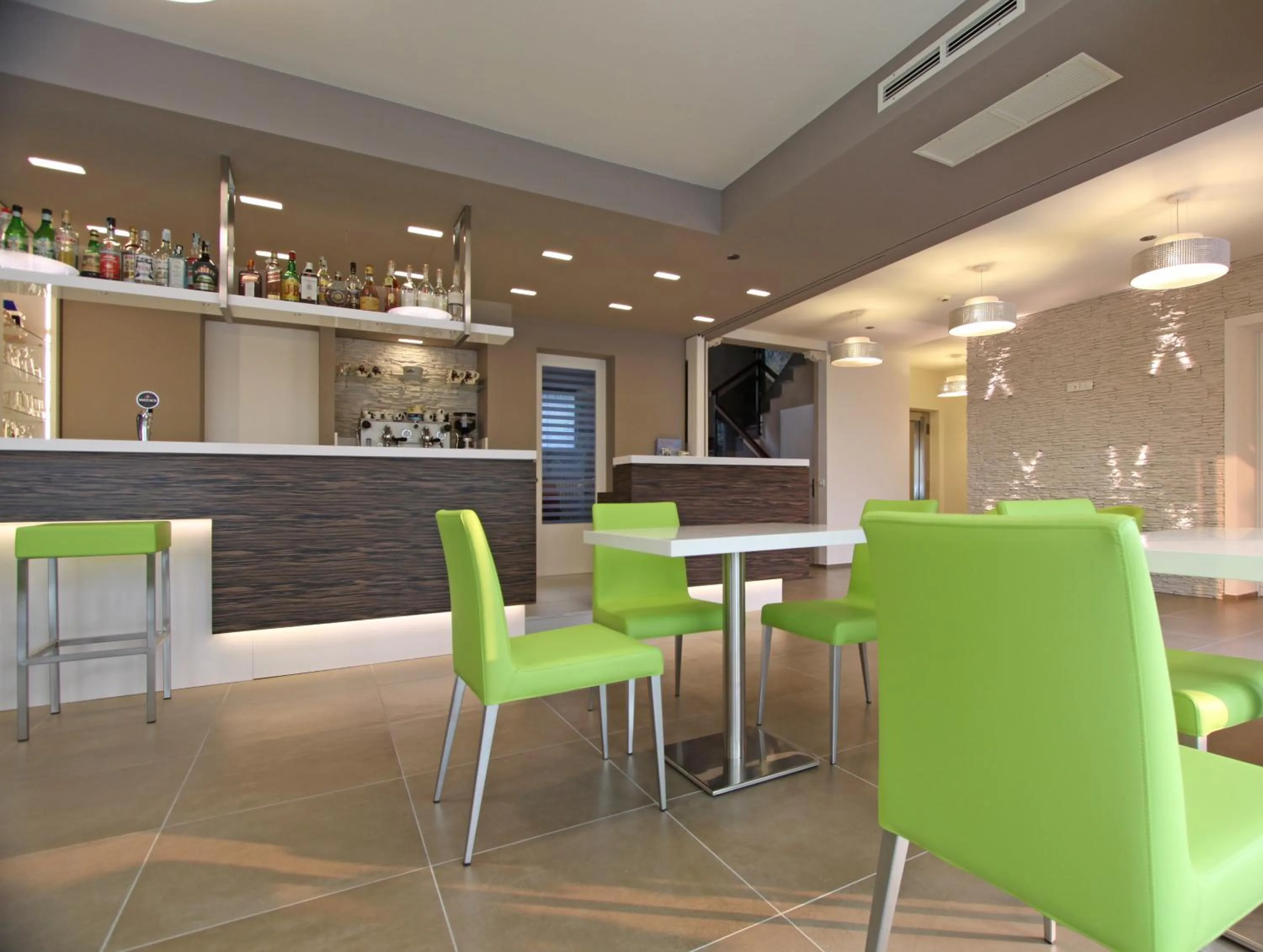 Lounge or bar in Hotel Casa Serena