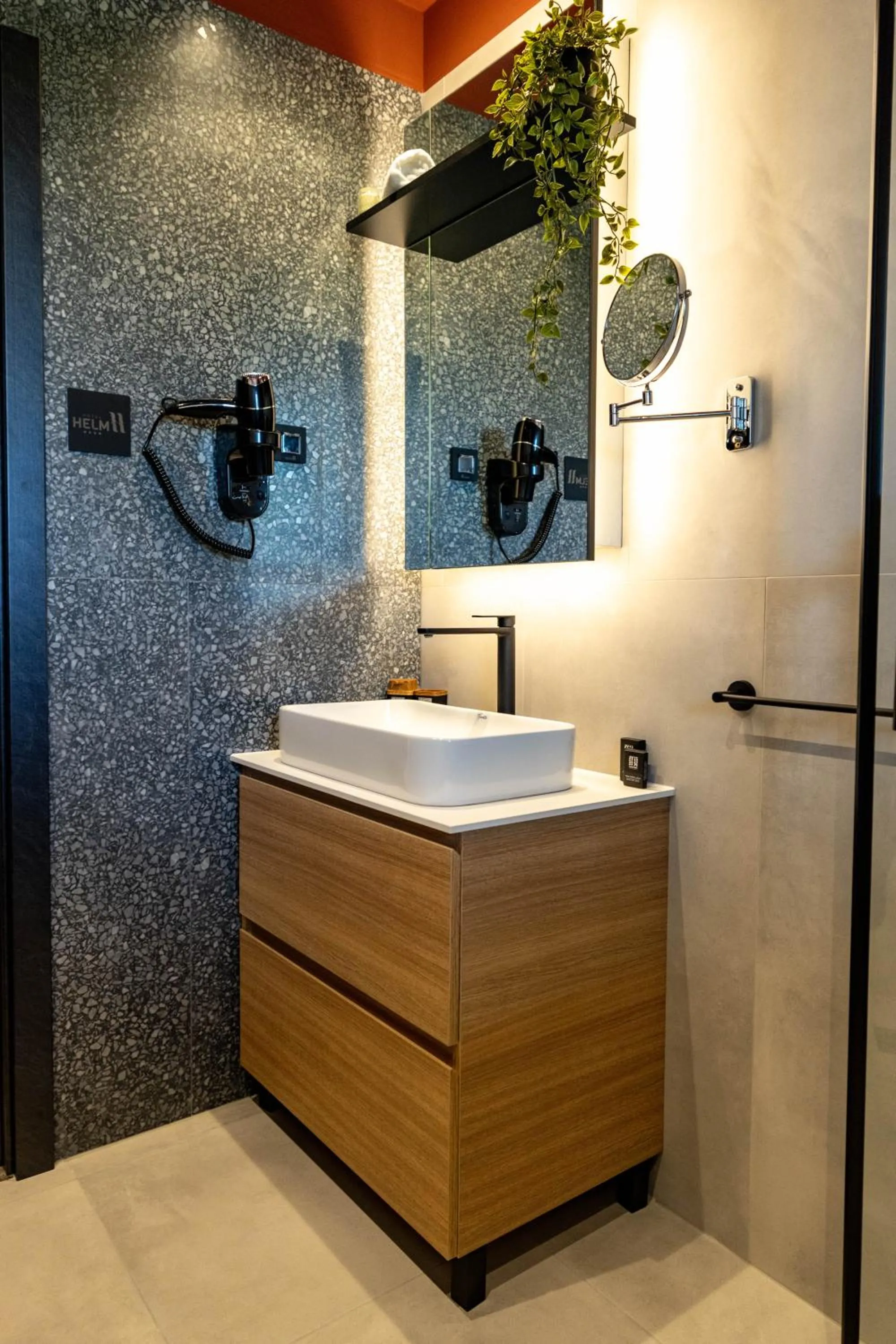 Shower in Hotel Helm