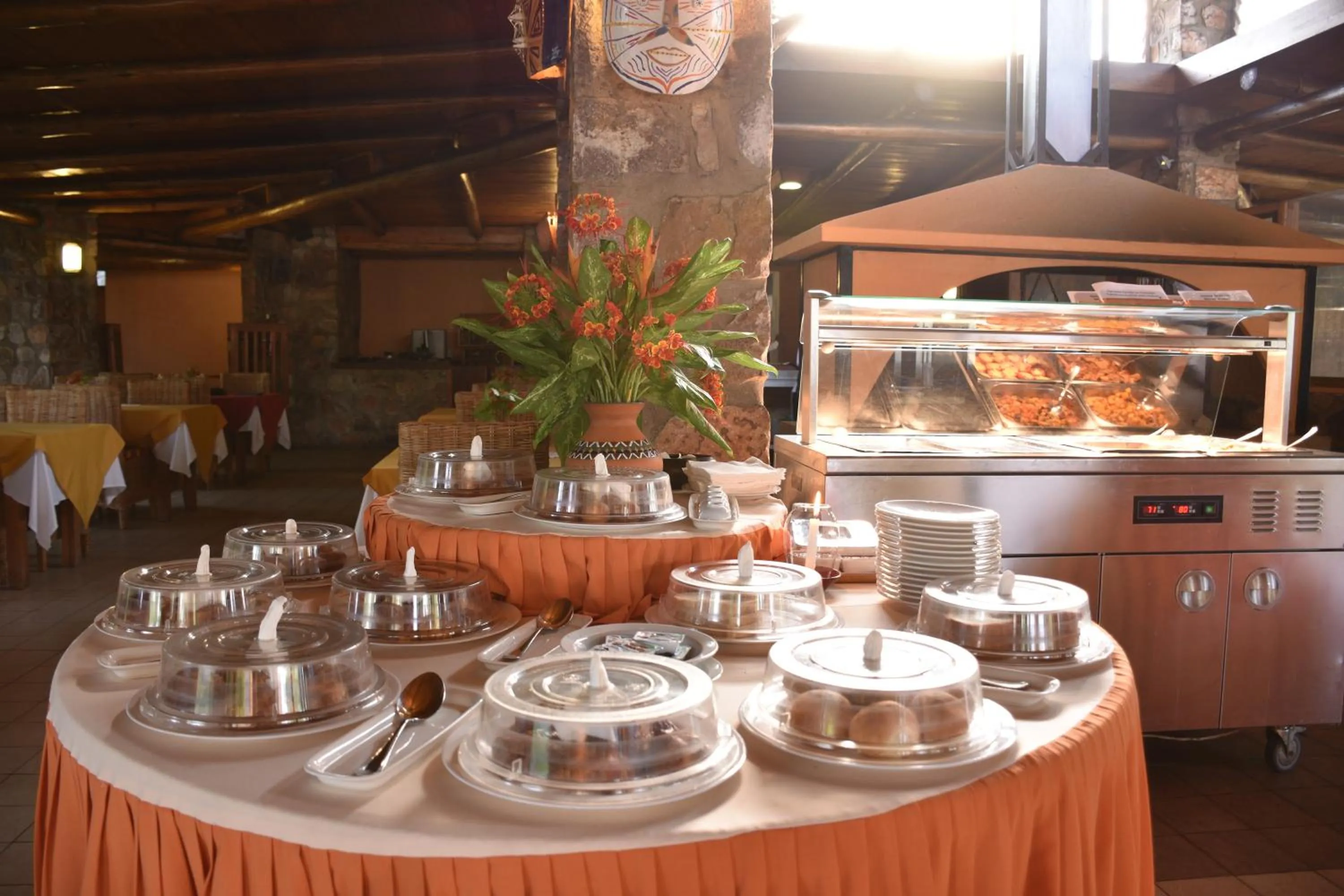 Breakfast in Hotel Club du Lac Tanganyika