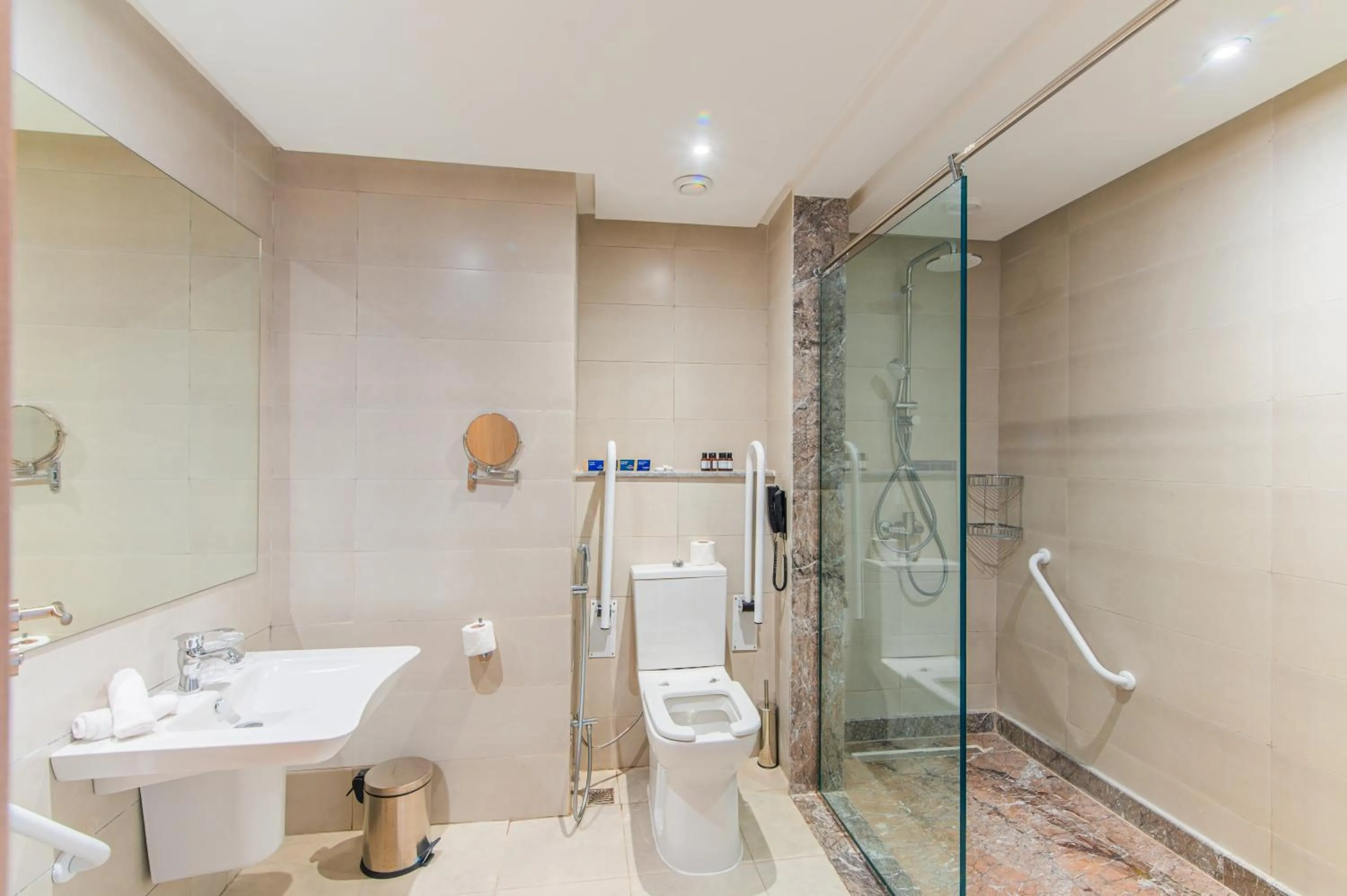 Shower in Pickalbatros Palais Des Roses - Agadir - All Inclusive