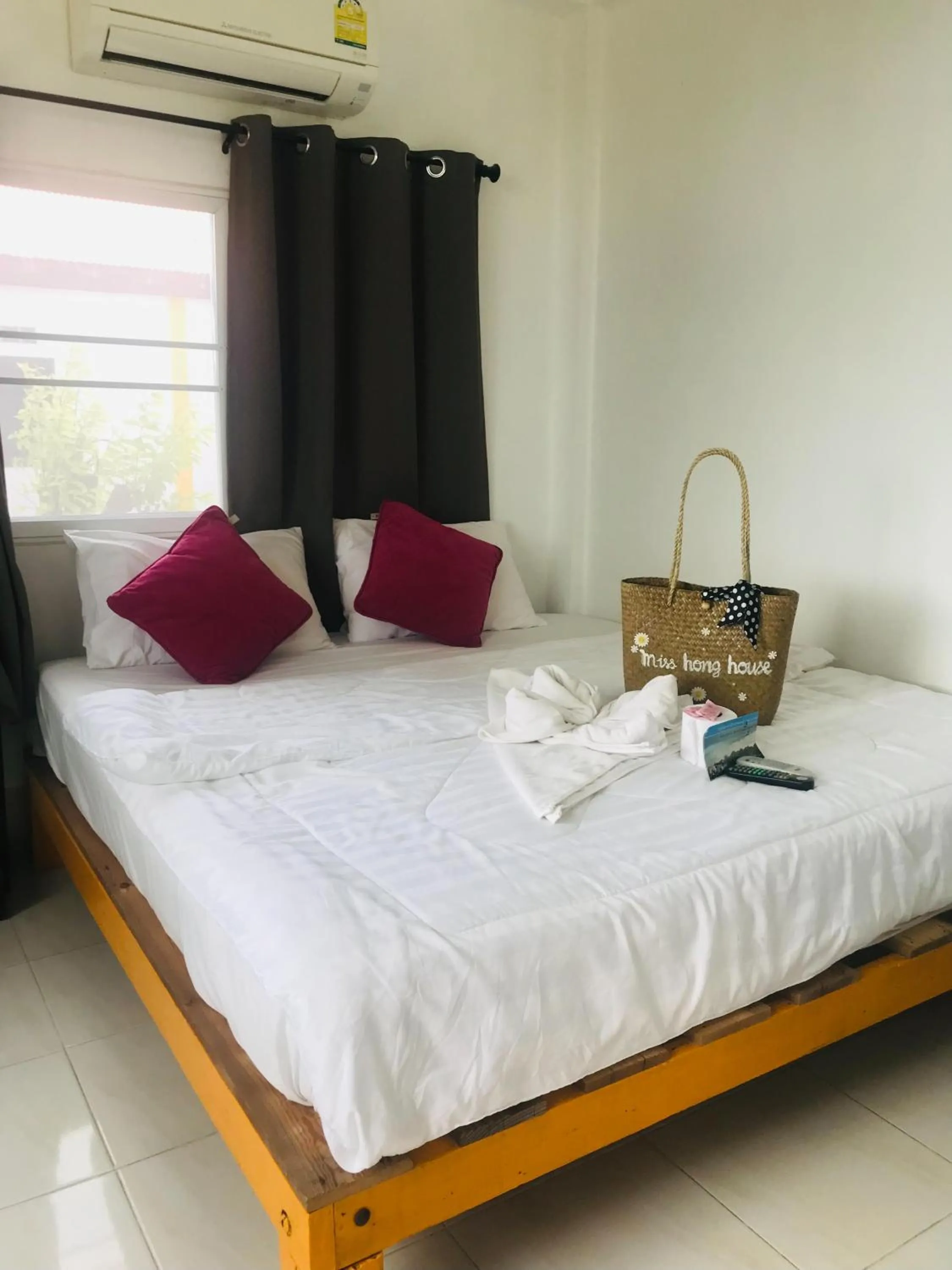 Bed in Miss Hong House