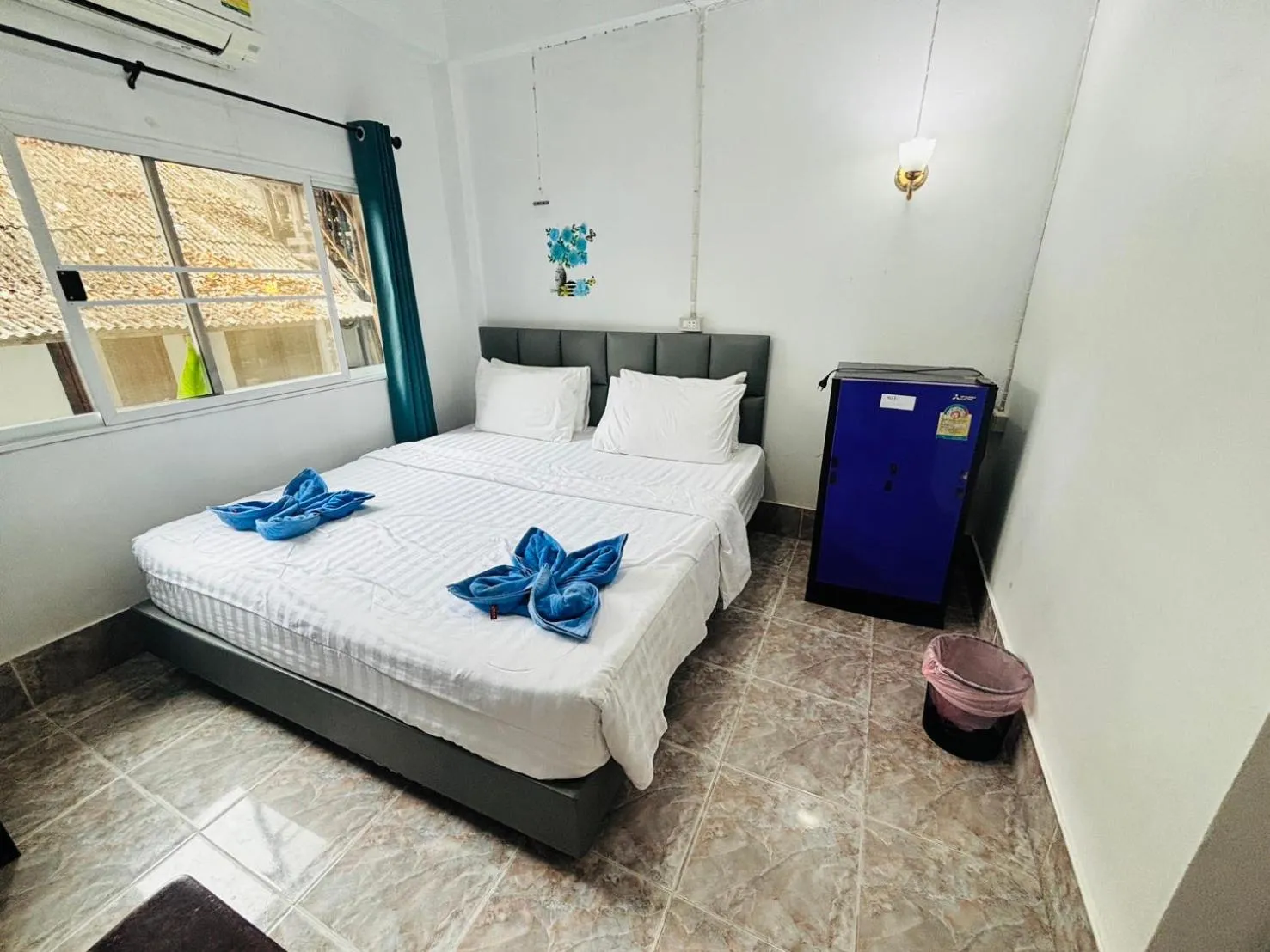 Bed in Miss Hong House