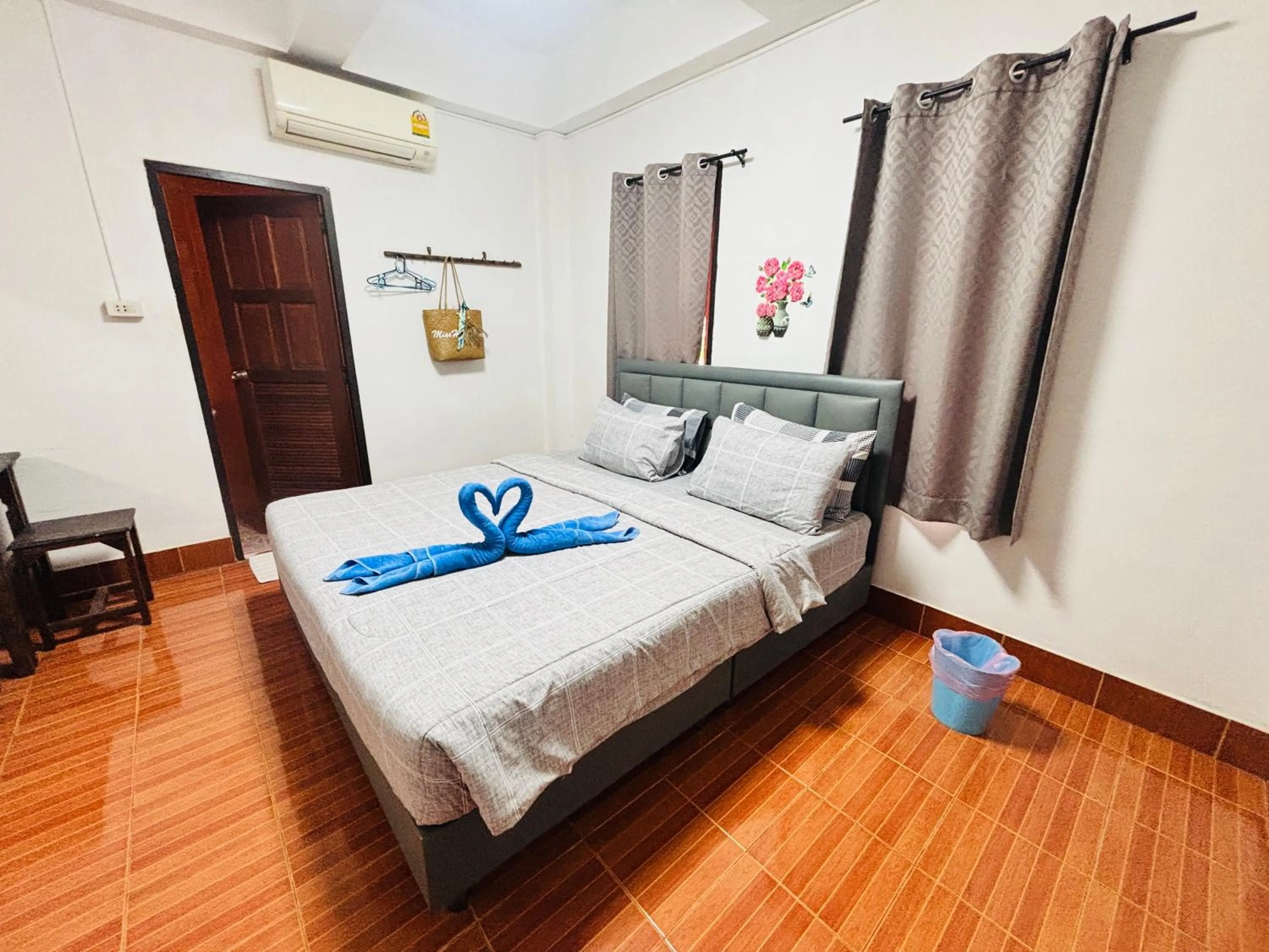 Bed in Miss Hong House