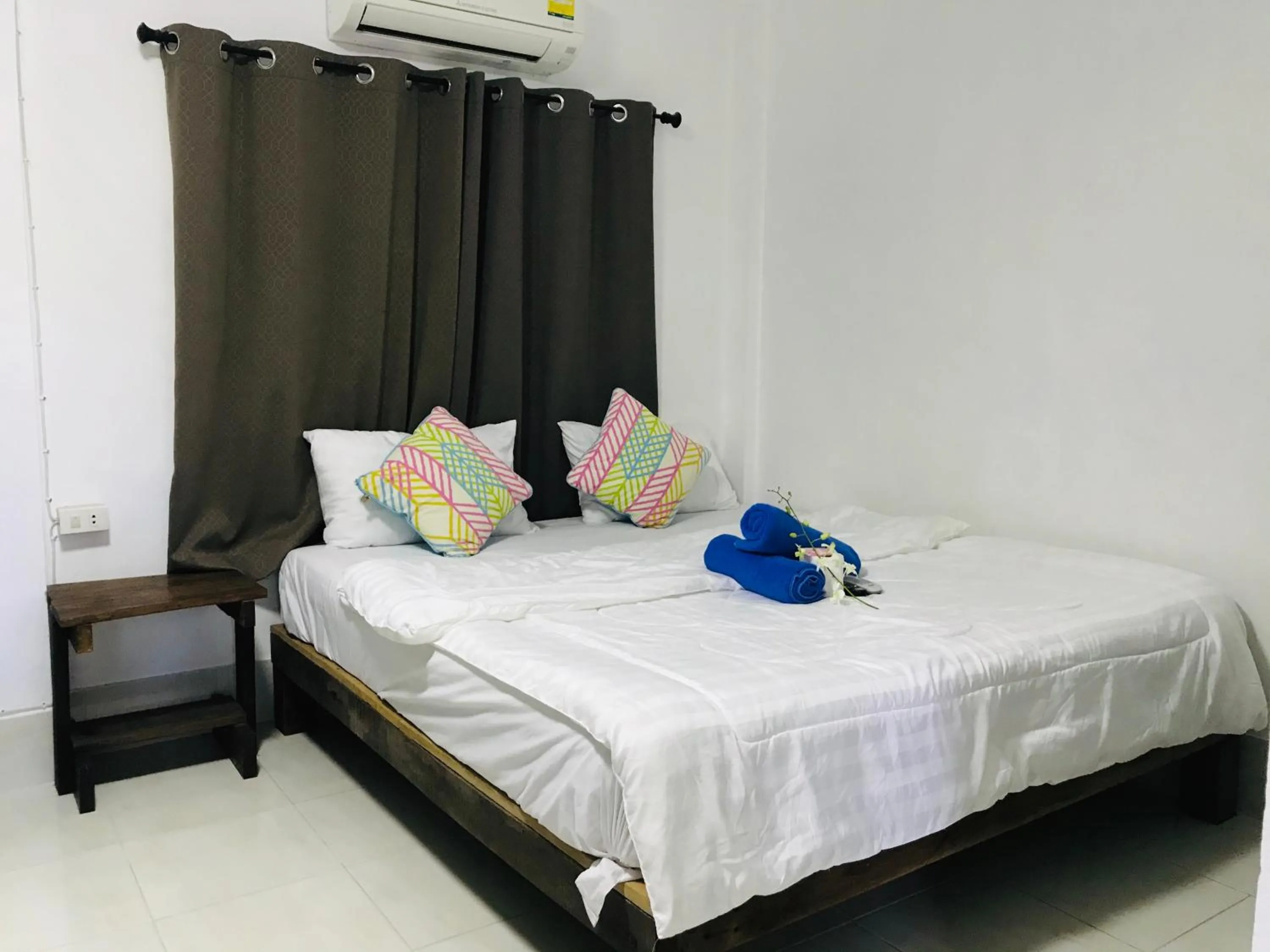 Bed in Miss Hong House