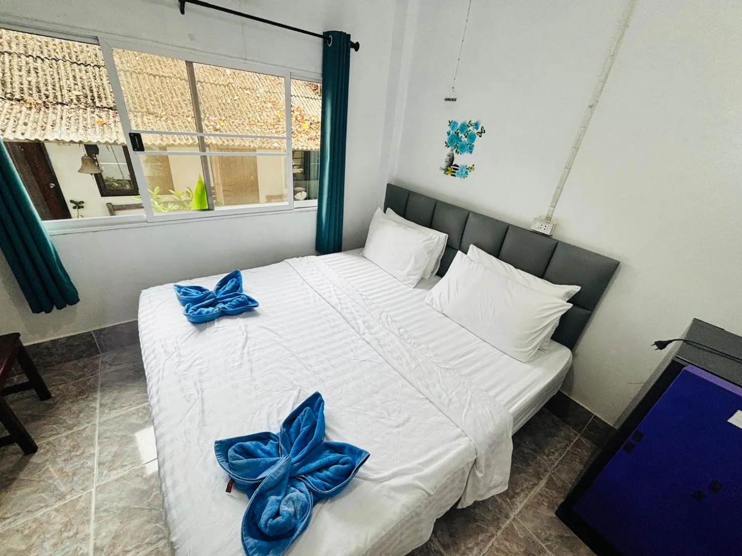 Bed in Miss Hong House