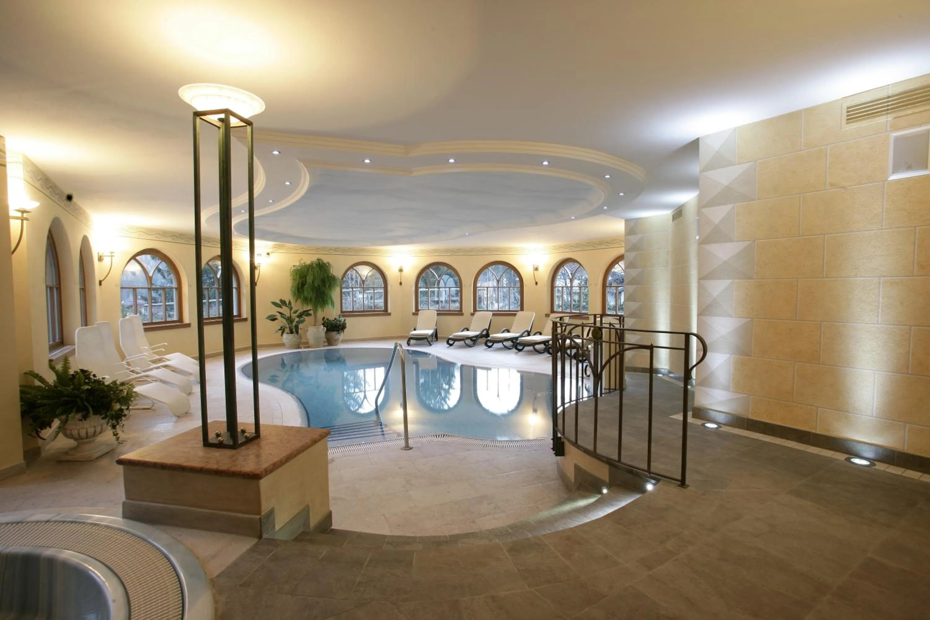 Swimming pool in Hotel Bertelli